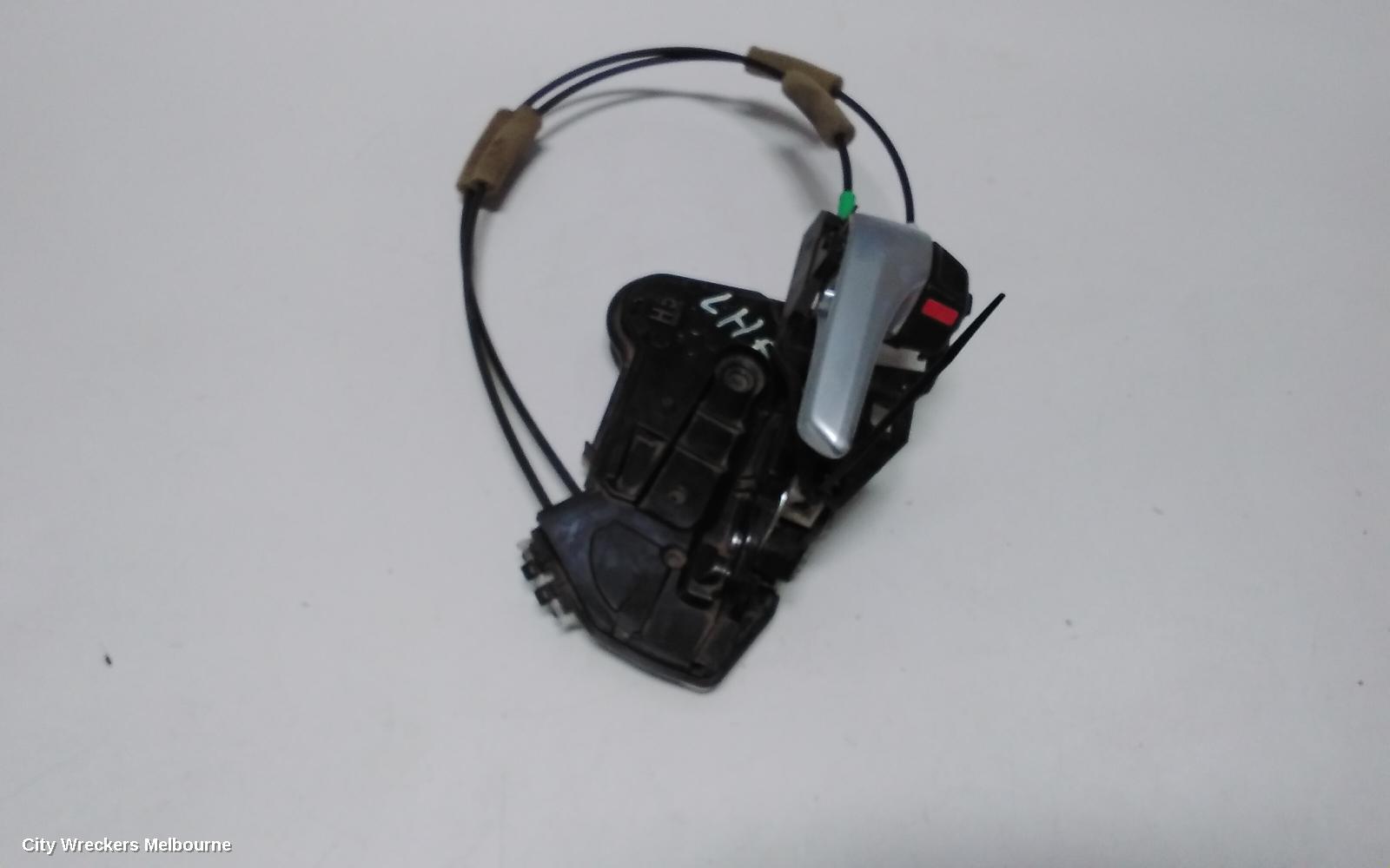 TOYOTA KLUGER DOOR/BOOT/GATE LOCK, LEFT FRONT DOOR LOCK, GSU50/GSU55, 03/2014 ONWARDS
