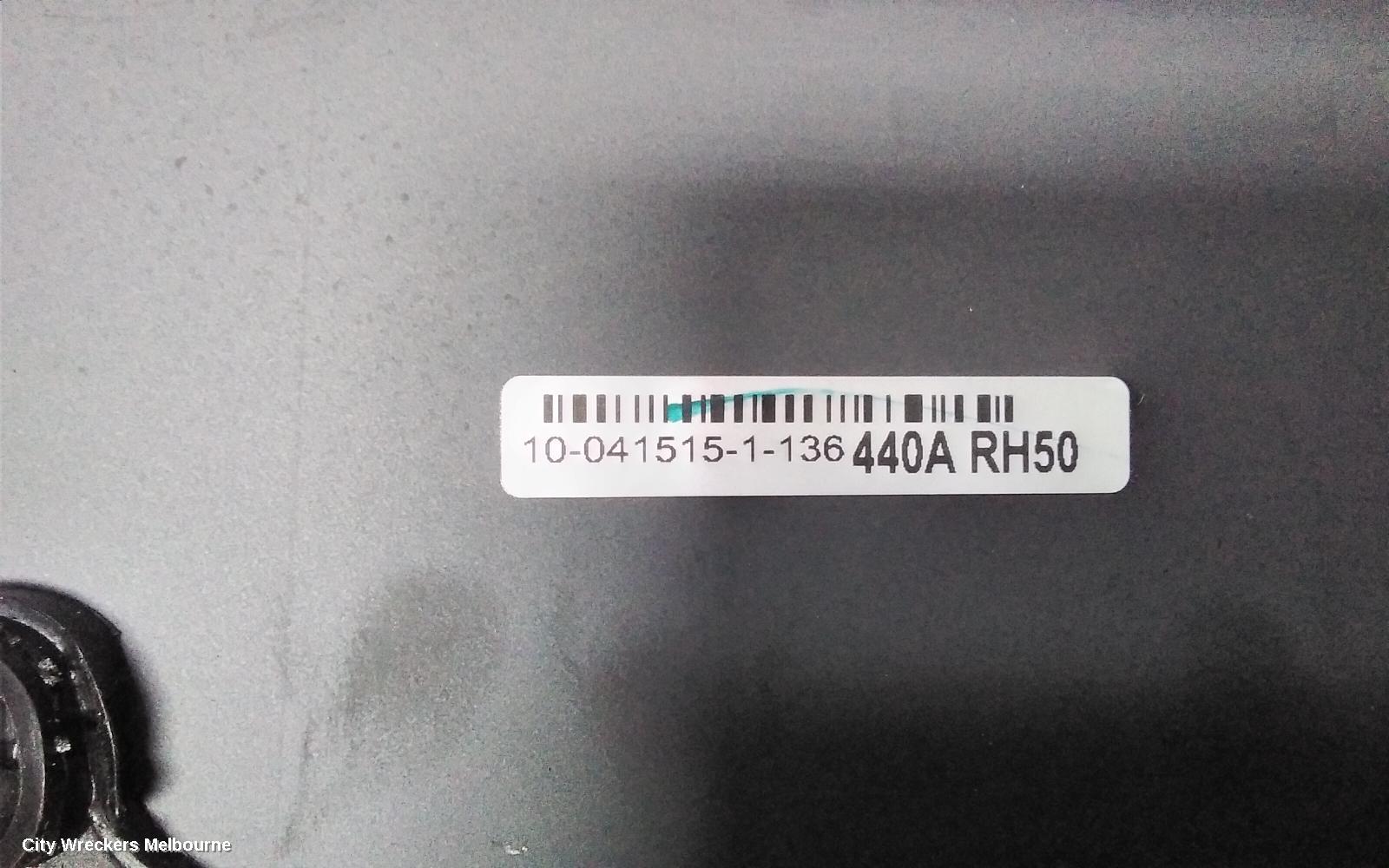 TOYOTA KLUGER RIGHT REAR SIDE GLASS, GSU50/GSU55, 12/2013 - 02/2021