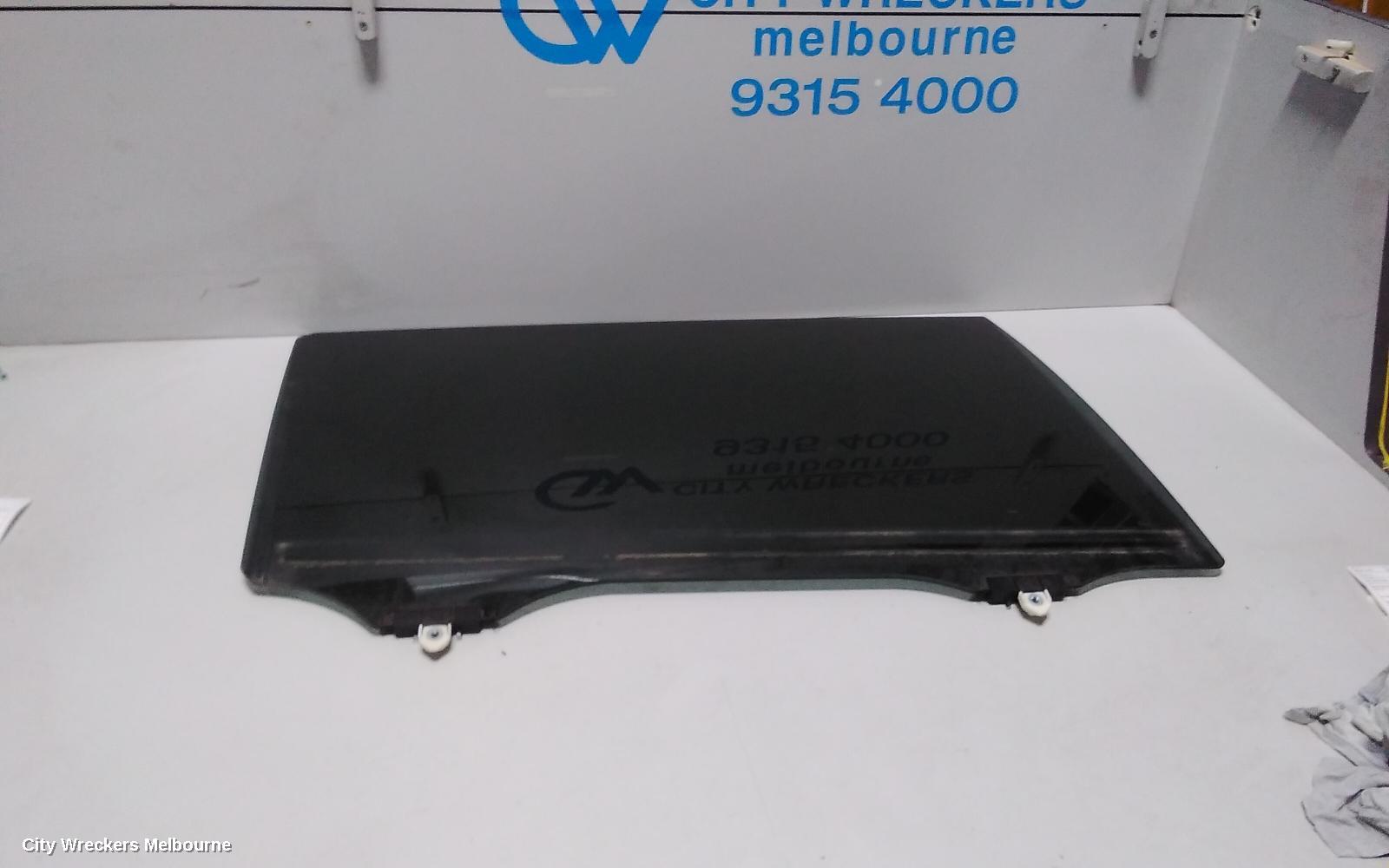 TOYOTA KLUGER RIGHT REAR SIDE GLASS, GSU50/GSU55, 12/2013 - 02/2021