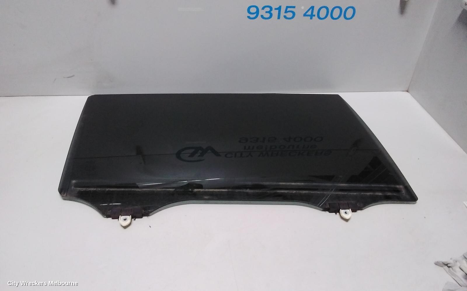TOYOTA KLUGER RIGHT REAR SIDE GLASS, GSU50/GSU55, 12/2013 - 02/2021