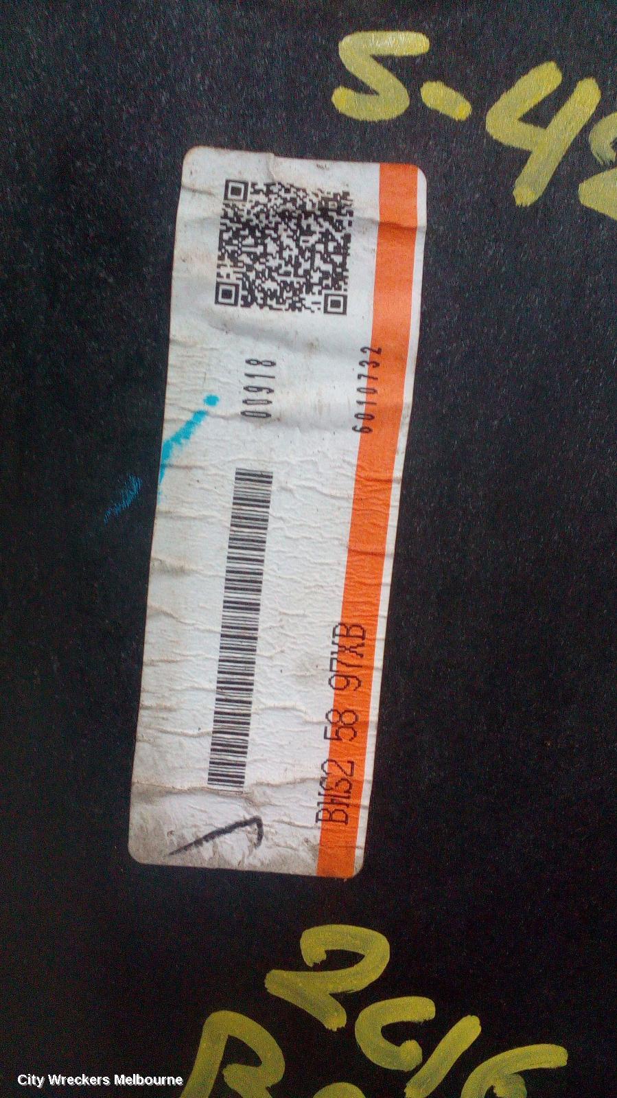 MAZDA 3 RIGHT FRONT WINDOW REG/MOTOR, BM-BN, 06/2013 - 02/2019