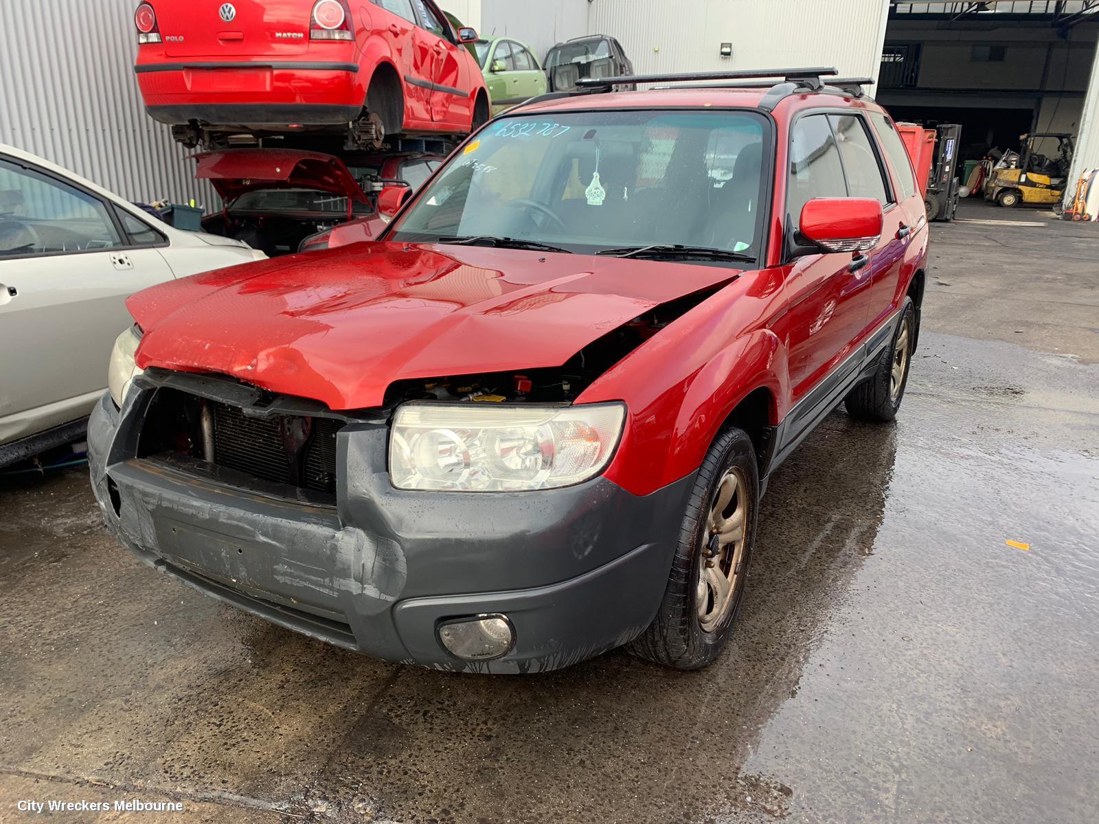SUBARU FORESTER RIGHT GUARD, WAGON 07/2005 - 02/2008