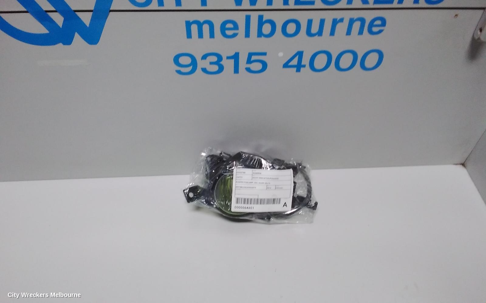 NISSAN MAXIMA RIGHT INDICATOR/FOG/SIDE, BUMPER FOGLAMP, J32, 06/2009 - 05/2010