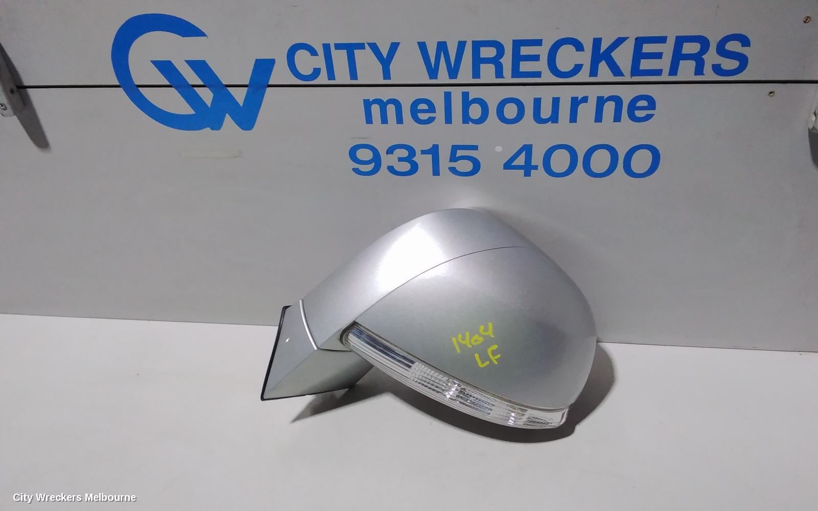 HOLDEN CAPTIVA LEFT DOOR MIRROR, CG, W/ BLINDSPOT DETECTION TYPE, 10/2015 - 06/2018