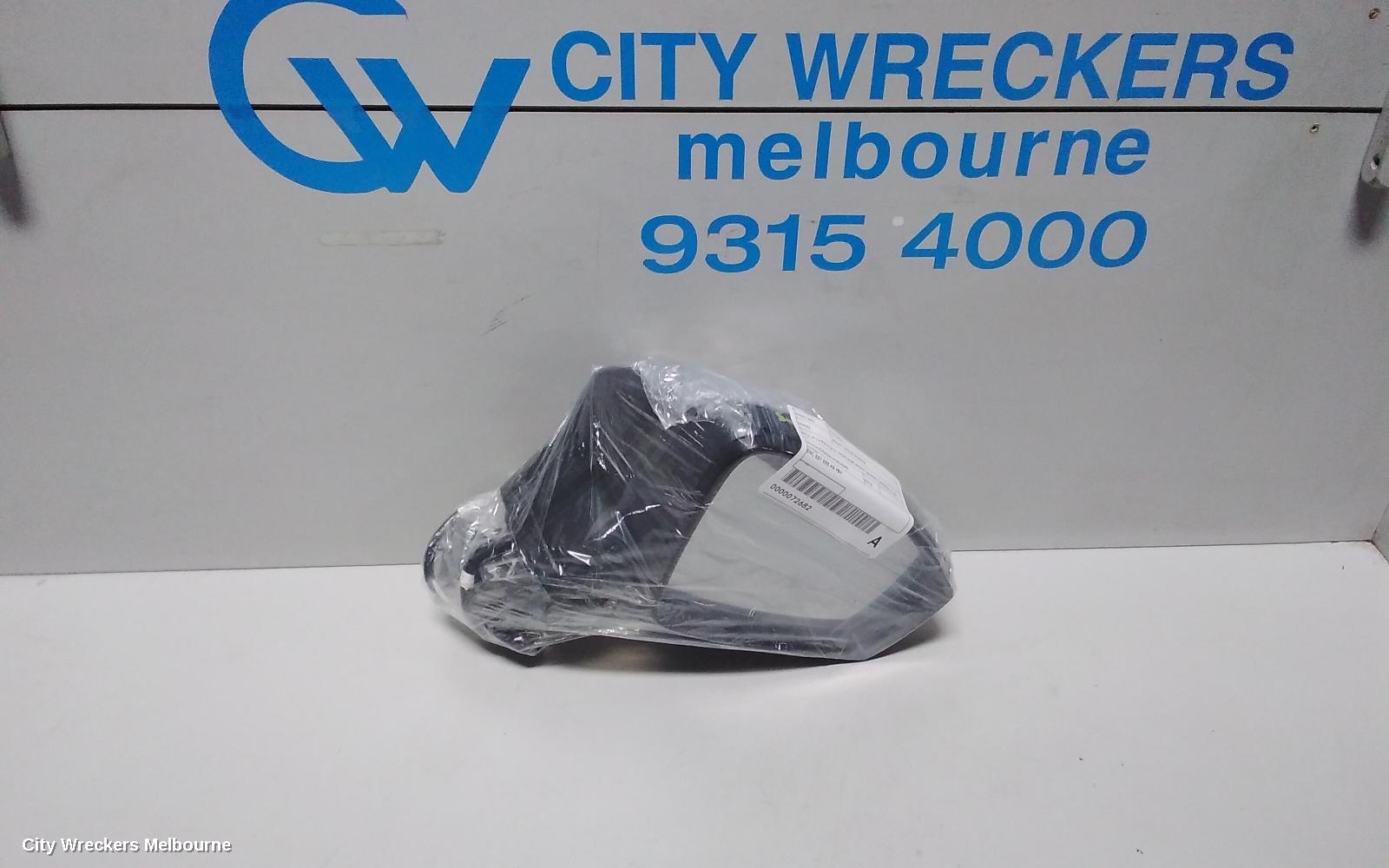 VOLKSWAGEN TIGUAN RIGHT DOOR MIRROR, 5NA, POWER FOLD, NON LANE CHANGE ASSIST & NON CAMERA TYPE, 06/2016 - 02/2021