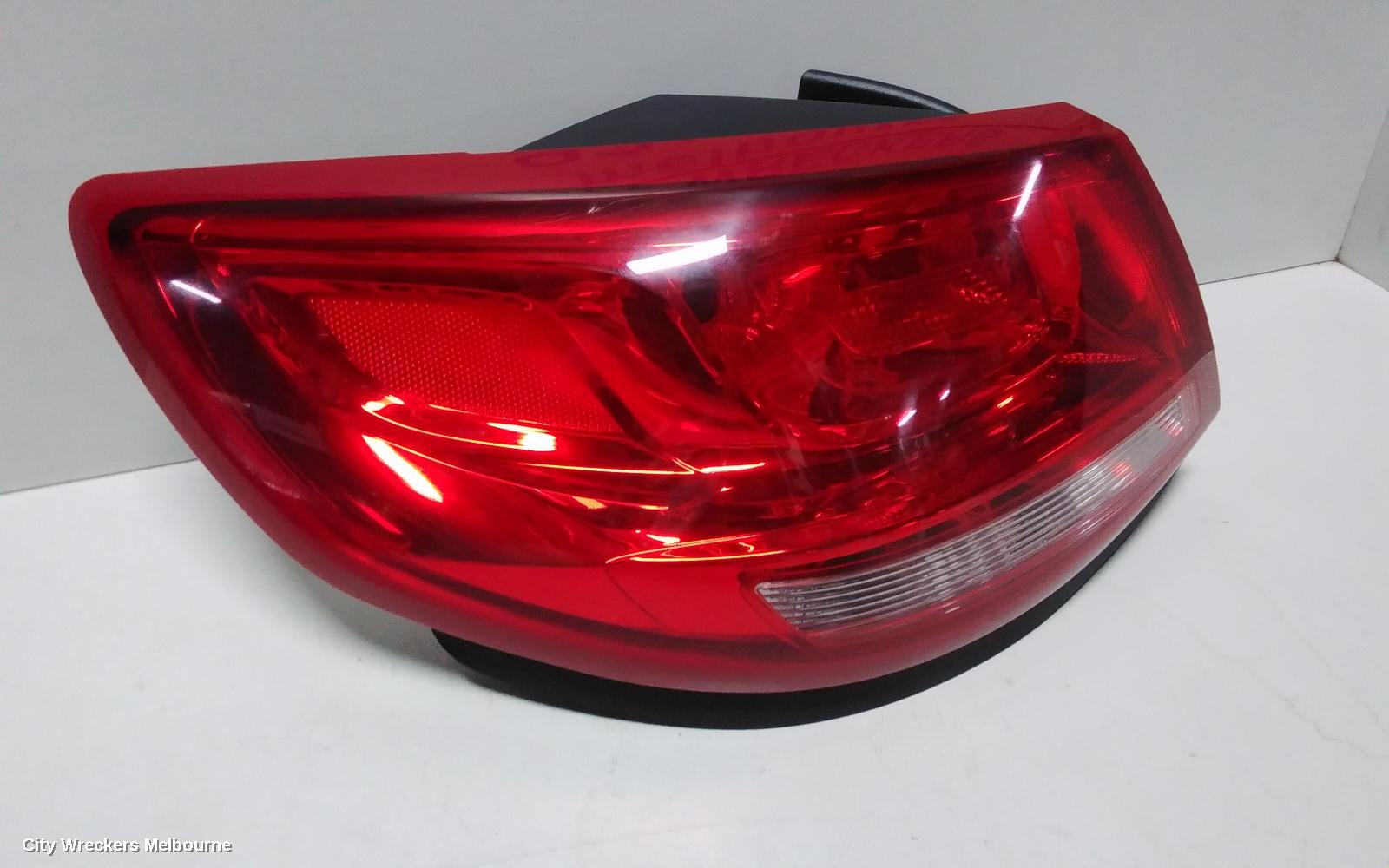 HOLDEN COMMODORE LEFT TAILLIGHT, VF, SEDAN, CLEAR TYPE, EVOKE/SV6/SS/INTERNATIONAL, 05/2013 - 12/2017