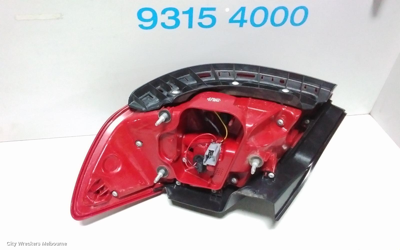 HOLDEN COMMODORE LEFT TAILLIGHT, VF, SEDAN, CLEAR TYPE, EVOKE/SV6/SS/INTERNATIONAL, 05/2013 - 12/2017