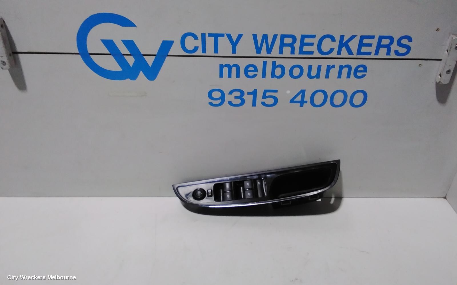 HOLDEN COMMODORE PWR DR WIND SWITCH, RH FRONT (MASTER SWITCH), VF, BLACK, 4 SWITCH TYPE, 05/2013 - 12/2017