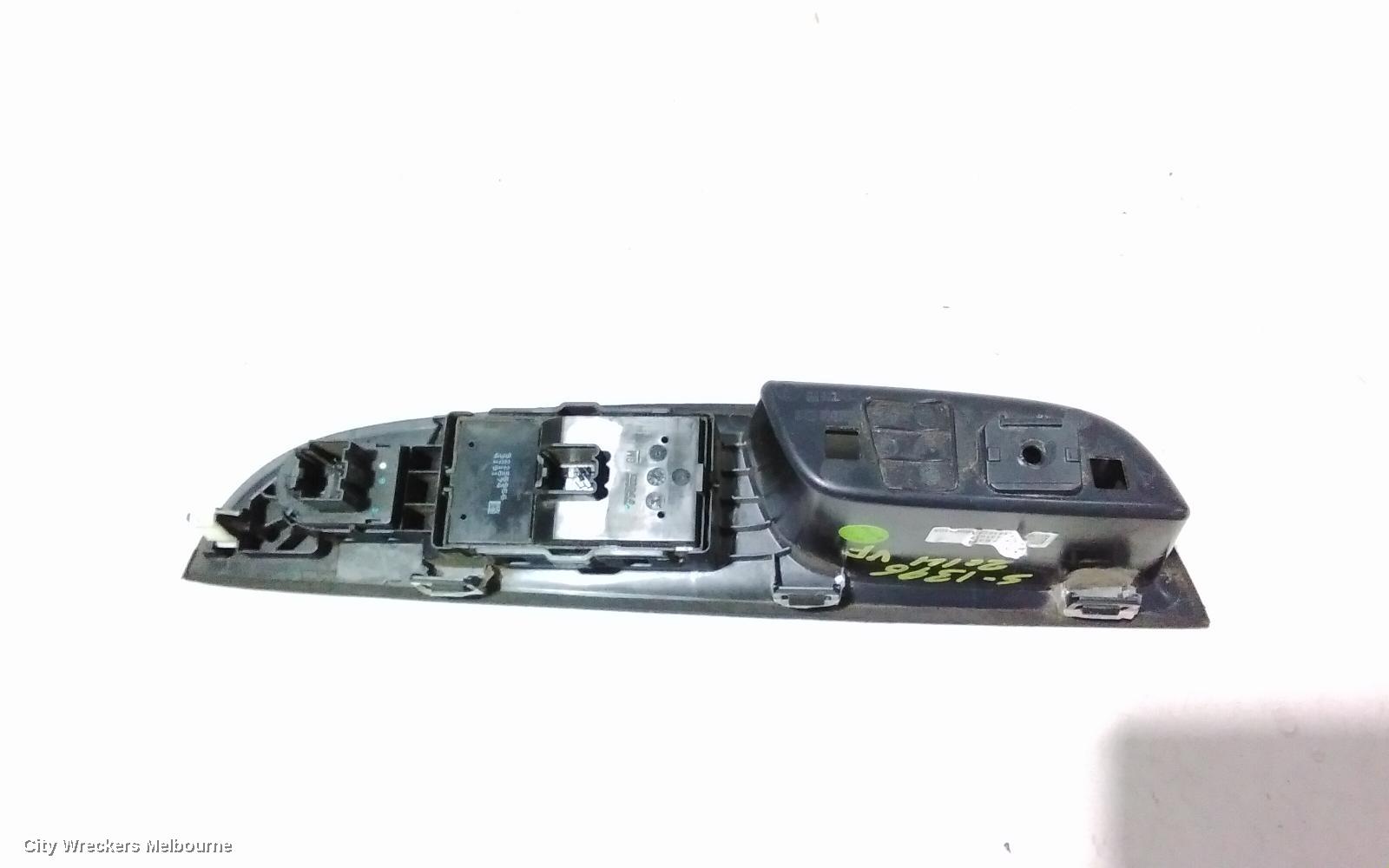HOLDEN COMMODORE PWR DR WIND SWITCH, RH FRONT (MASTER SWITCH), VF, BLACK, 4 SWITCH TYPE, 05/2013 - 12/2017