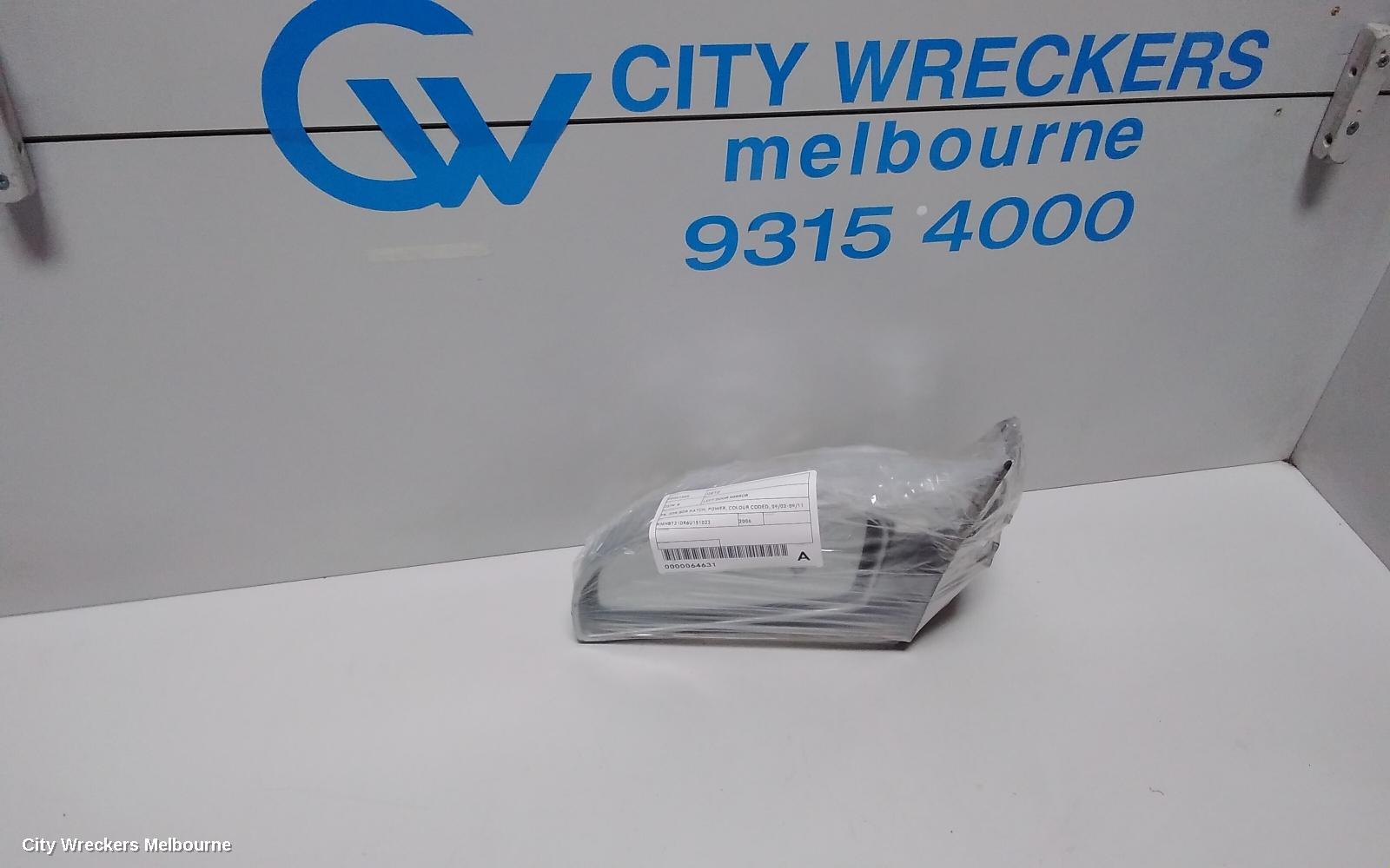 HYUNDAI GETZ LEFT DOOR MIRROR, TB, 3DR/5DR HATCH, POWER, COLOUR CODED, 09/2002 - 09/2011