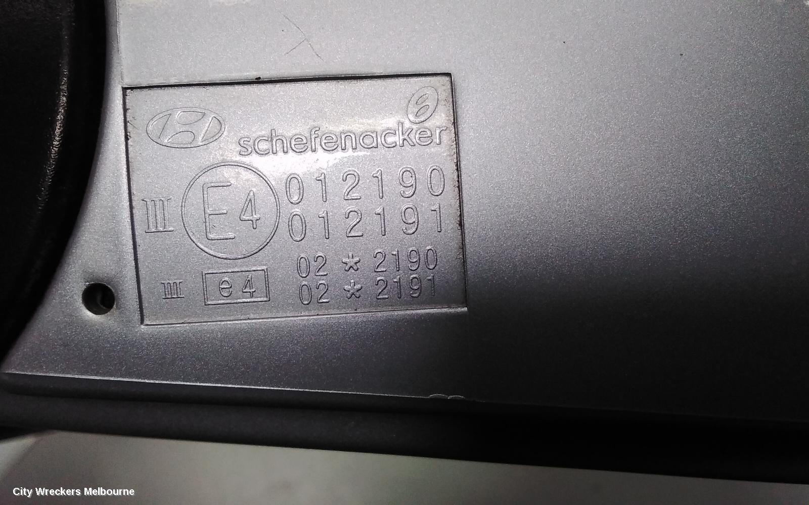 HYUNDAI GETZ LEFT DOOR MIRROR, TB, 3DR/5DR HATCH, POWER, COLOUR CODED, 09/2002 - 09/2011