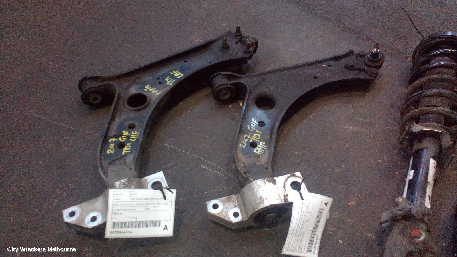 VOLKSWAGEN GOLF RIGHT FRONT LOWER CONTROL ARM, GEN 5, STANDARD/GTI, PRESSED STEEL TYPE, 07/2004 - 02/2009