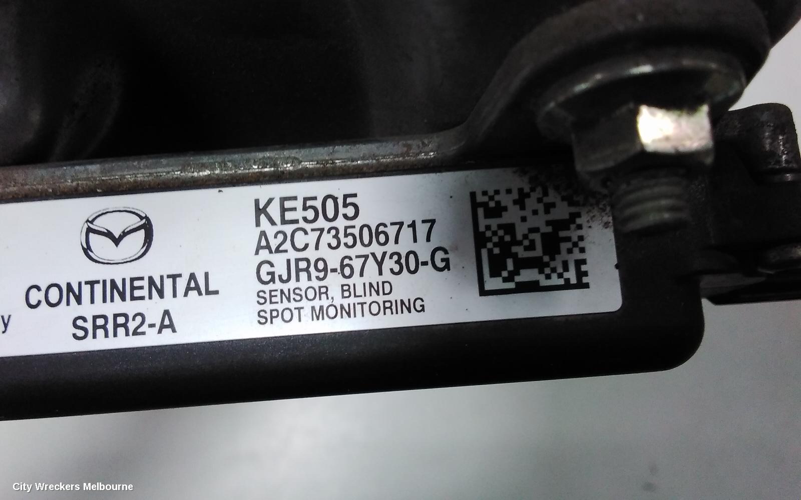 MAZDA 3, BM 06/2013 - 05/2016, BLIND SPOT  LH GJR9-67Y30-G: 64686