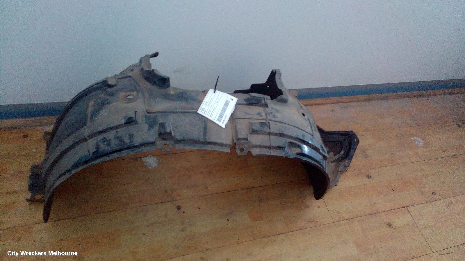 NISSAN PULSAR RIGHT GUARD LINER, B17, SEDAN, 12/2012 - 12/2017