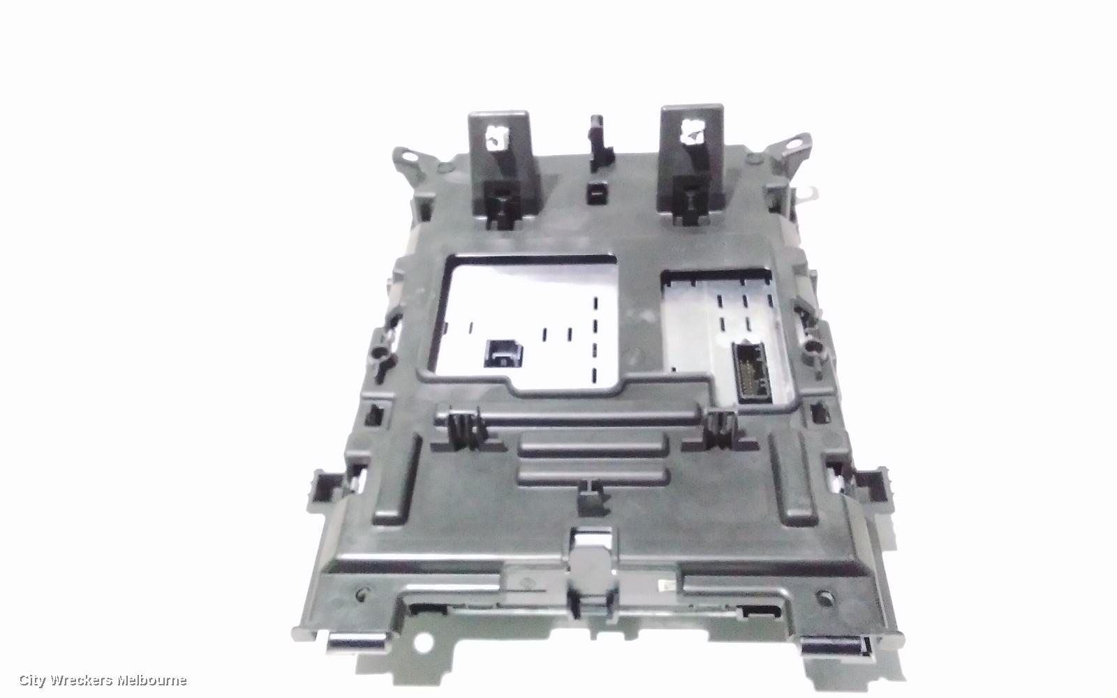 RENAULT MEGANE RADIO/CD/DVD/SAT/TV, DISPLAY UNIT, 8.7IN, BFB/LFF/KFB, 06/2016 - 02/2020