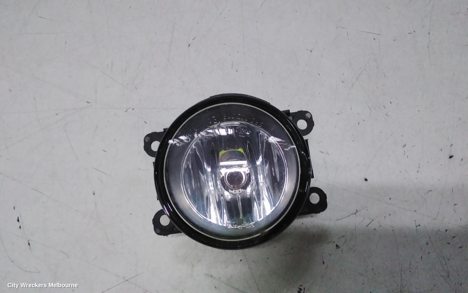 SUZUKI SWIFT RIGHT INDICATOR/FOG/SIDE, FZ, 08/2010 - 03/2017