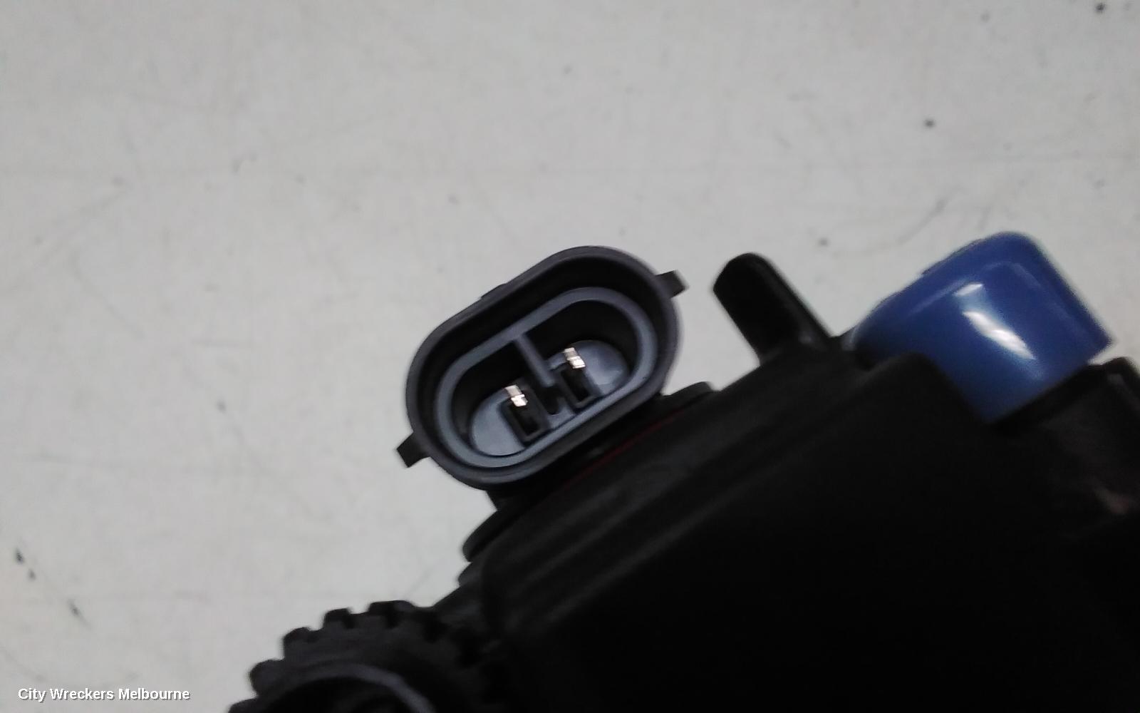 SUZUKI SWIFT RIGHT INDICATOR/FOG/SIDE, FZ, 08/2010 - 03/2017