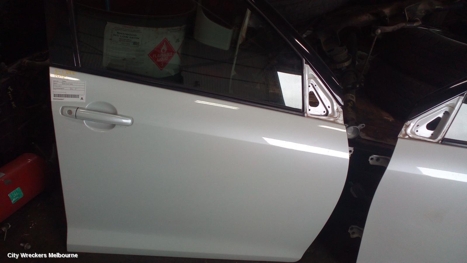 SUZUKI SWIFT PWR DR WIND SWITCH, RH FRONT (MASTER SWITCH), FZ, 18 PIN TYPE, 08/2010 - 03/2017