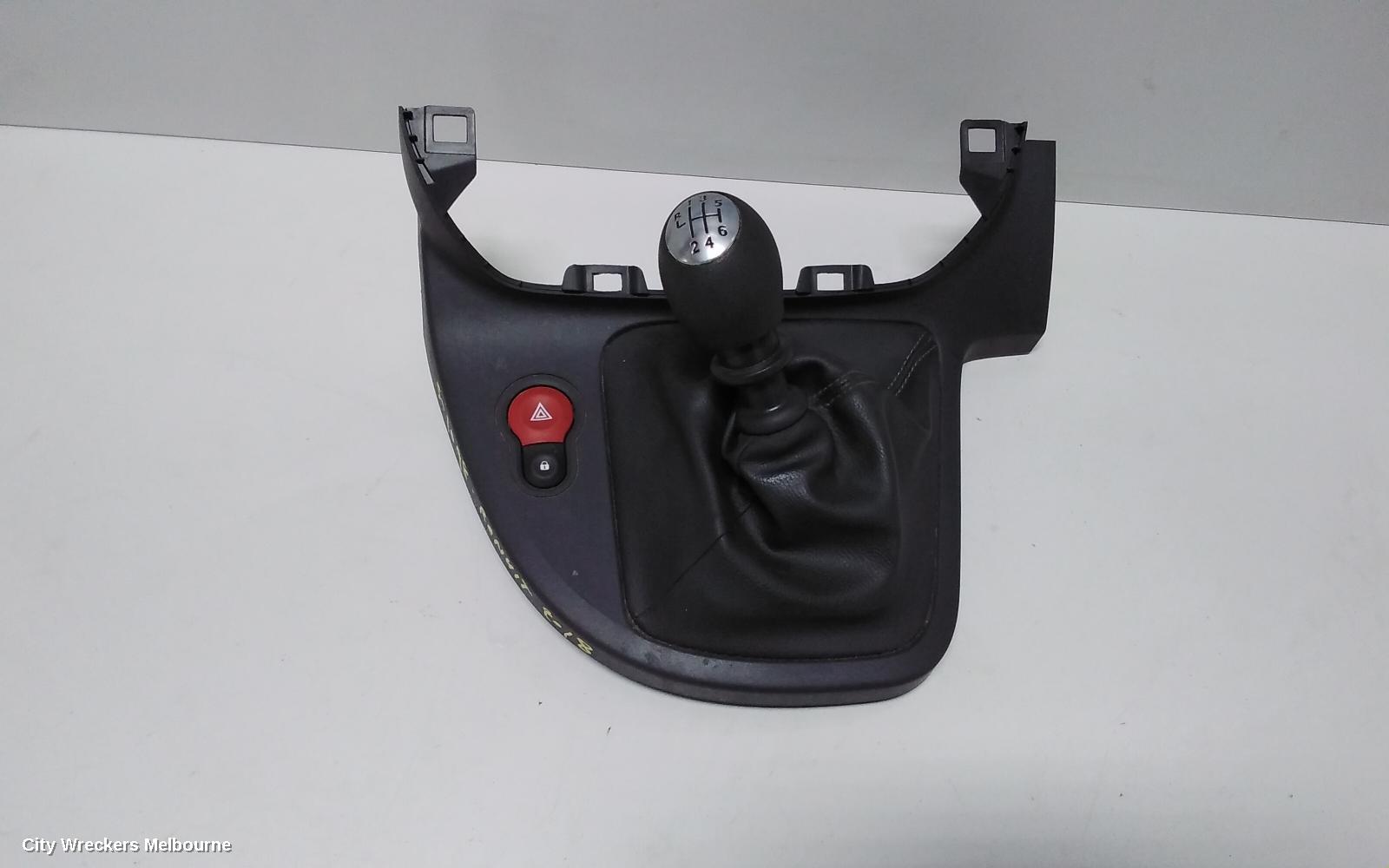 RENAULT KANGOO GEAR STICK/SHIFTER, X61, 10/2010 - 02/2022