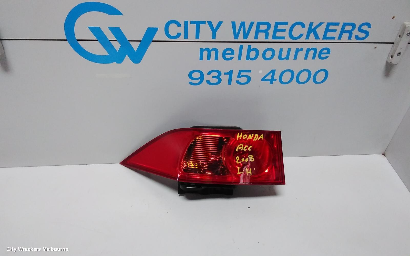 HONDA ACCORD RIGHT TAILLIGHT, CG, SEDAN, STANLEY 043-2215 11/1997 - 05/2003