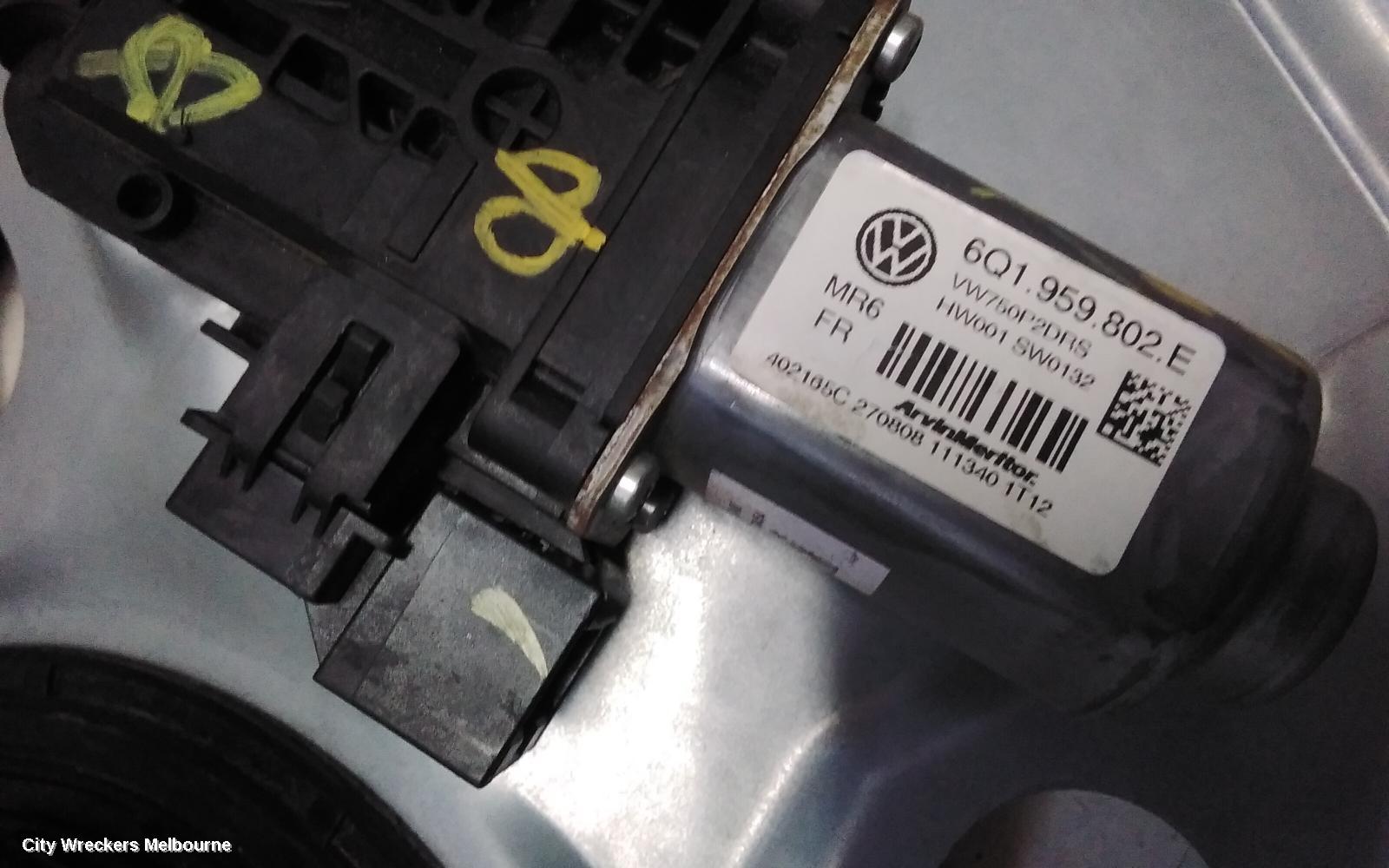 VOLKSWAGEN TRANSPORTER LEFT FRONT WINDOW REG/MOTOR, T5, DOOR REG ASSY (REG AND MOTOR), POWER, 08/2004 - 09/2009