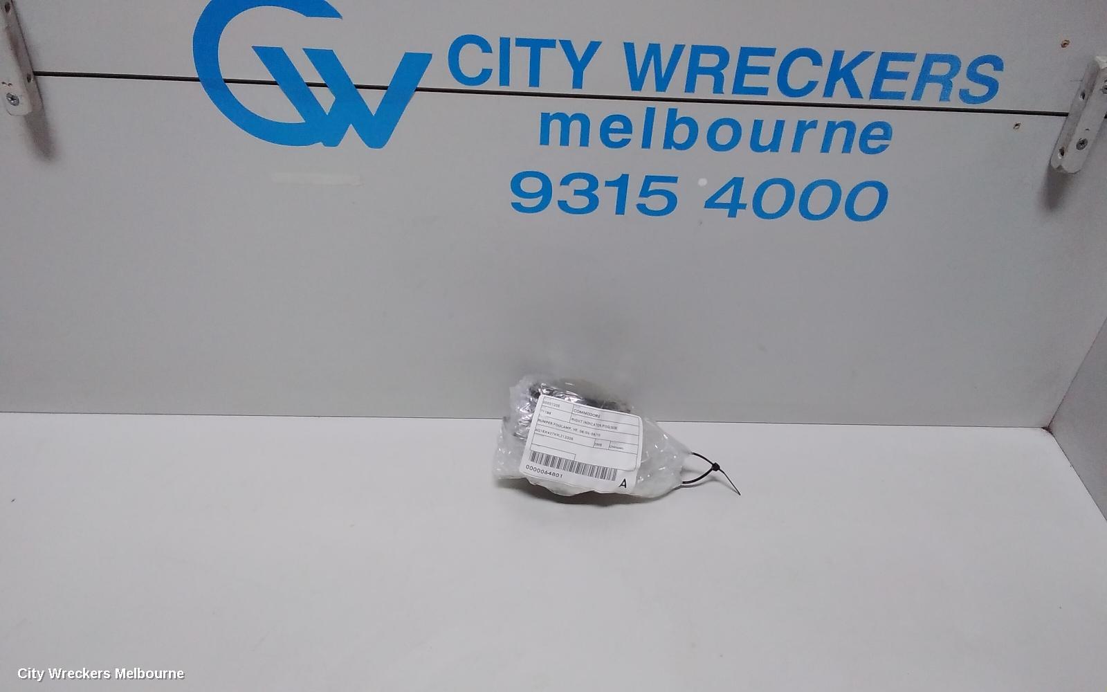 HOLDEN COMMODORE RIGHT INDICATOR/FOG/SIDE, BUMPER FOGLAMP, VE, 08/2006 - 08/2010