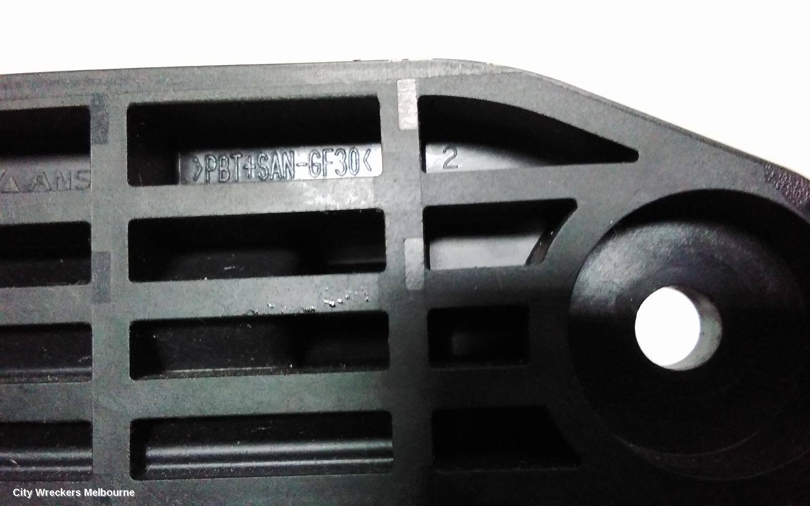 MITSUBISHI OUTLANDER TAILGATE HANDLE, ZJ, 10/2012 - 03/2015