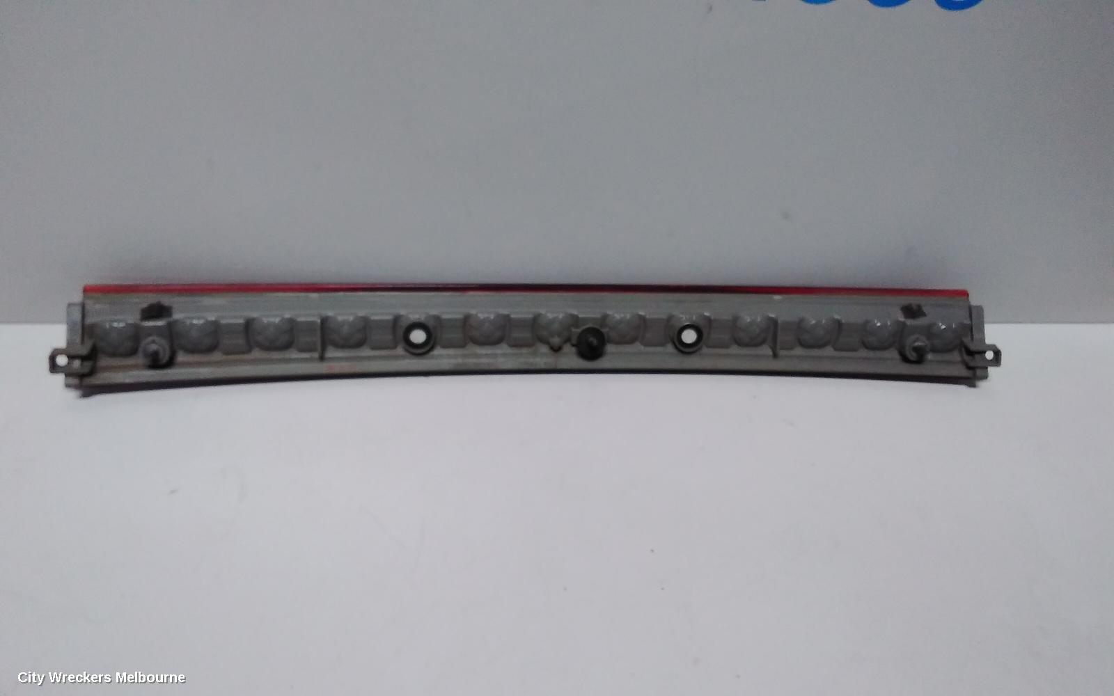 TOYOTA TARAGO REAR GARNISH, TAILGATE GARNISH (CENTRE), ACR50R/GSR50R, 03/2006 - 12/2008