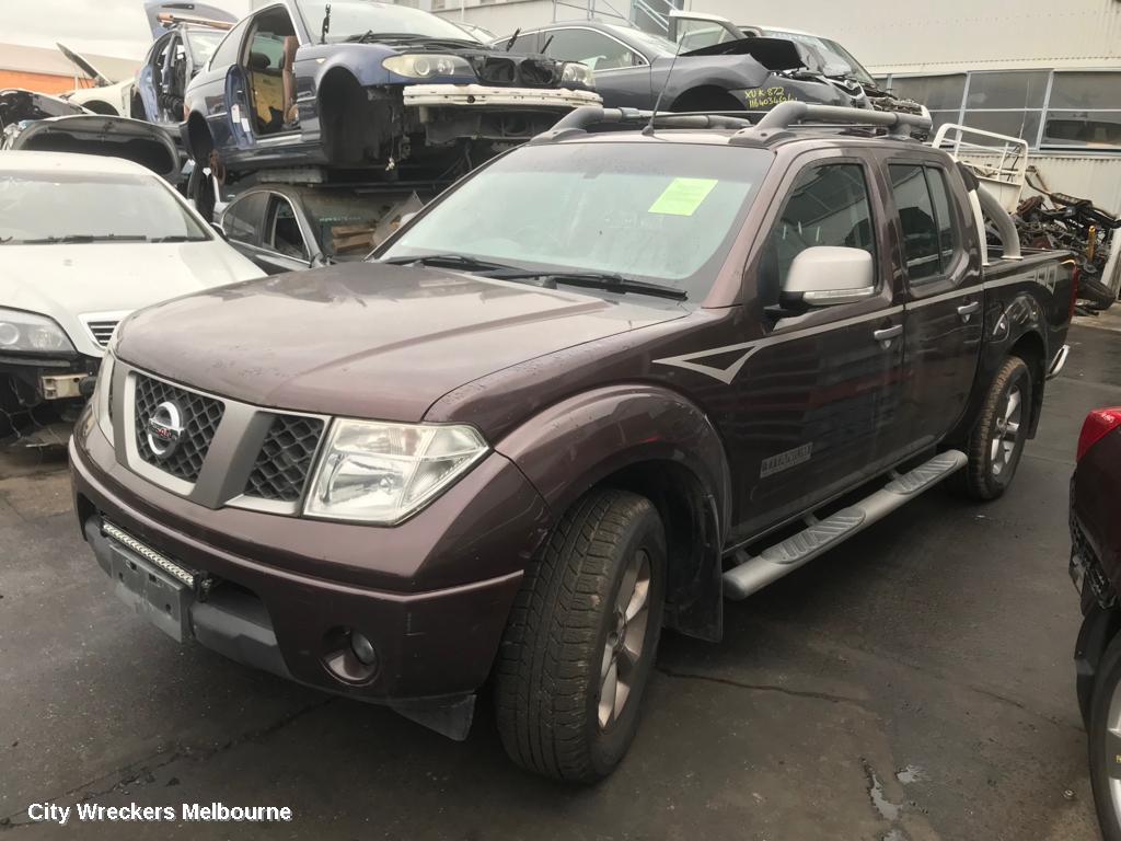 NISSAN NAVARA RIGHT INDICATOR/FOG/SIDE, D40, BUMPER FOGLAMP, ROUND TYPE, 09/2005 - 08/2015