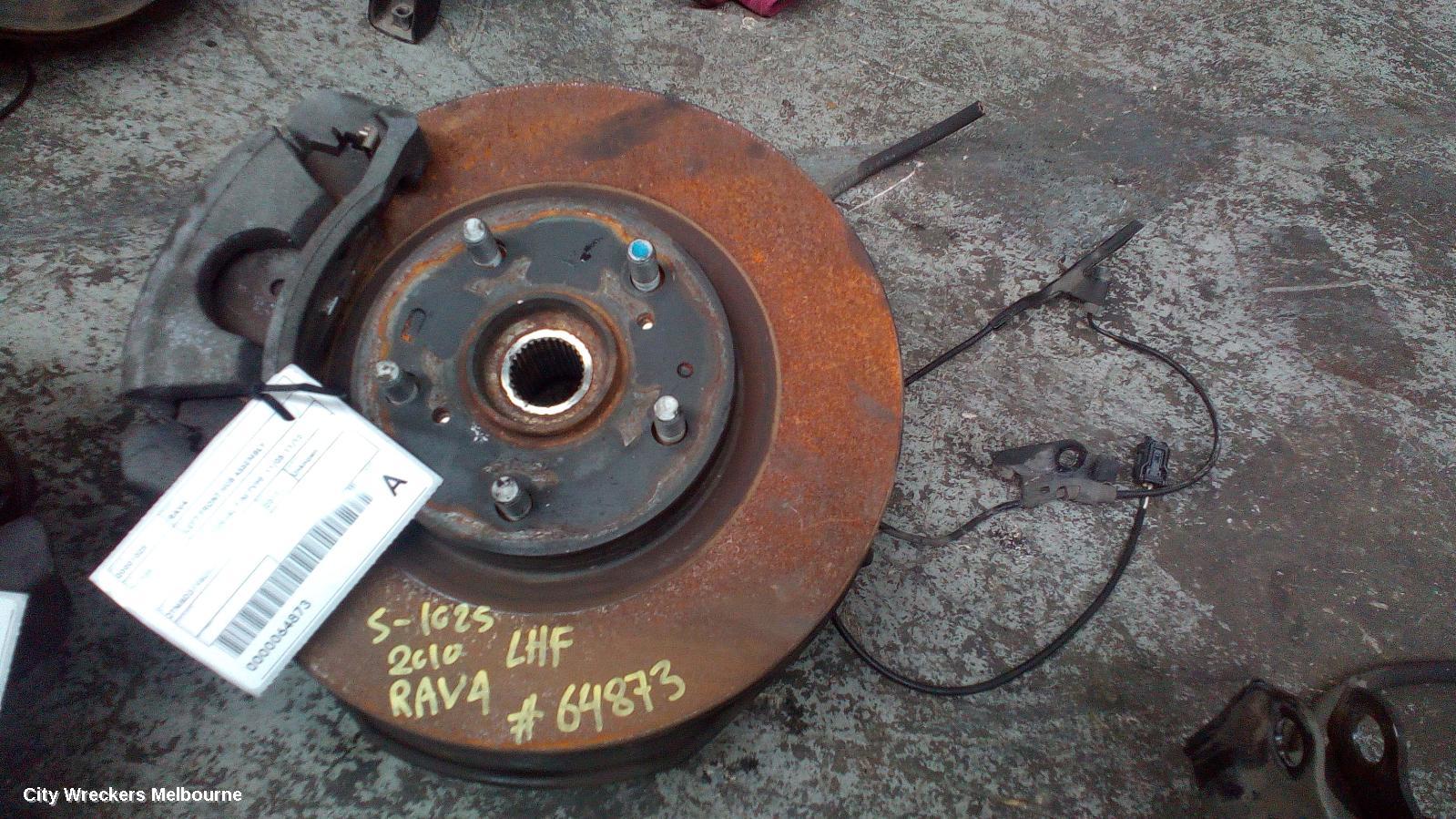TOYOTA RAV4 LEFT FRONT HUB ASSEMBLY, ACA33, 2.4, 2AZ-FE, MANUAL T/M TYPE, 11/2005 - 11/2012