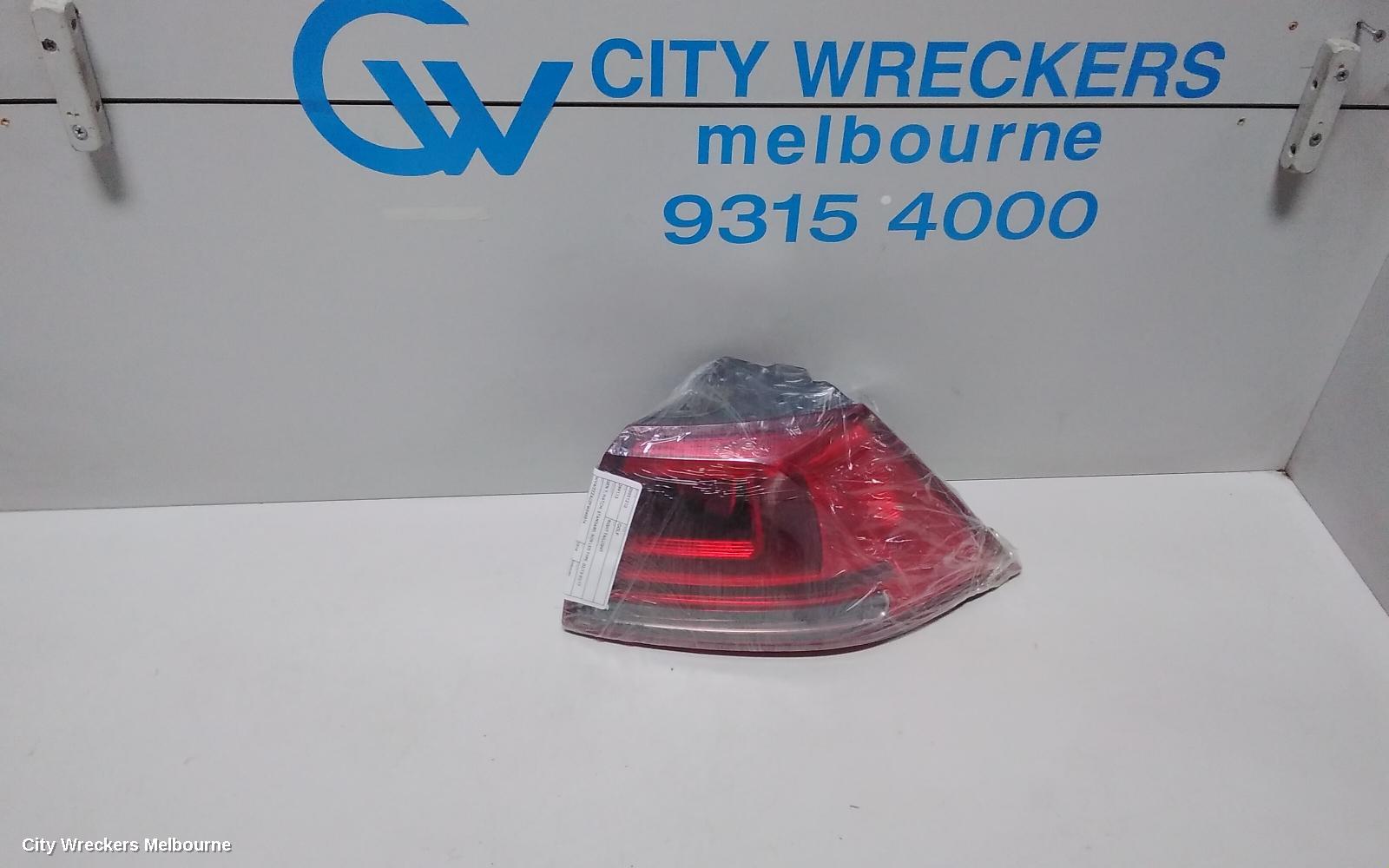 VOLKSWAGEN GOLF RIGHT TAILLIGHT, GEN 7, HATCH, STANDARD, NON LED TYPE, 03/2013 - 03/2017