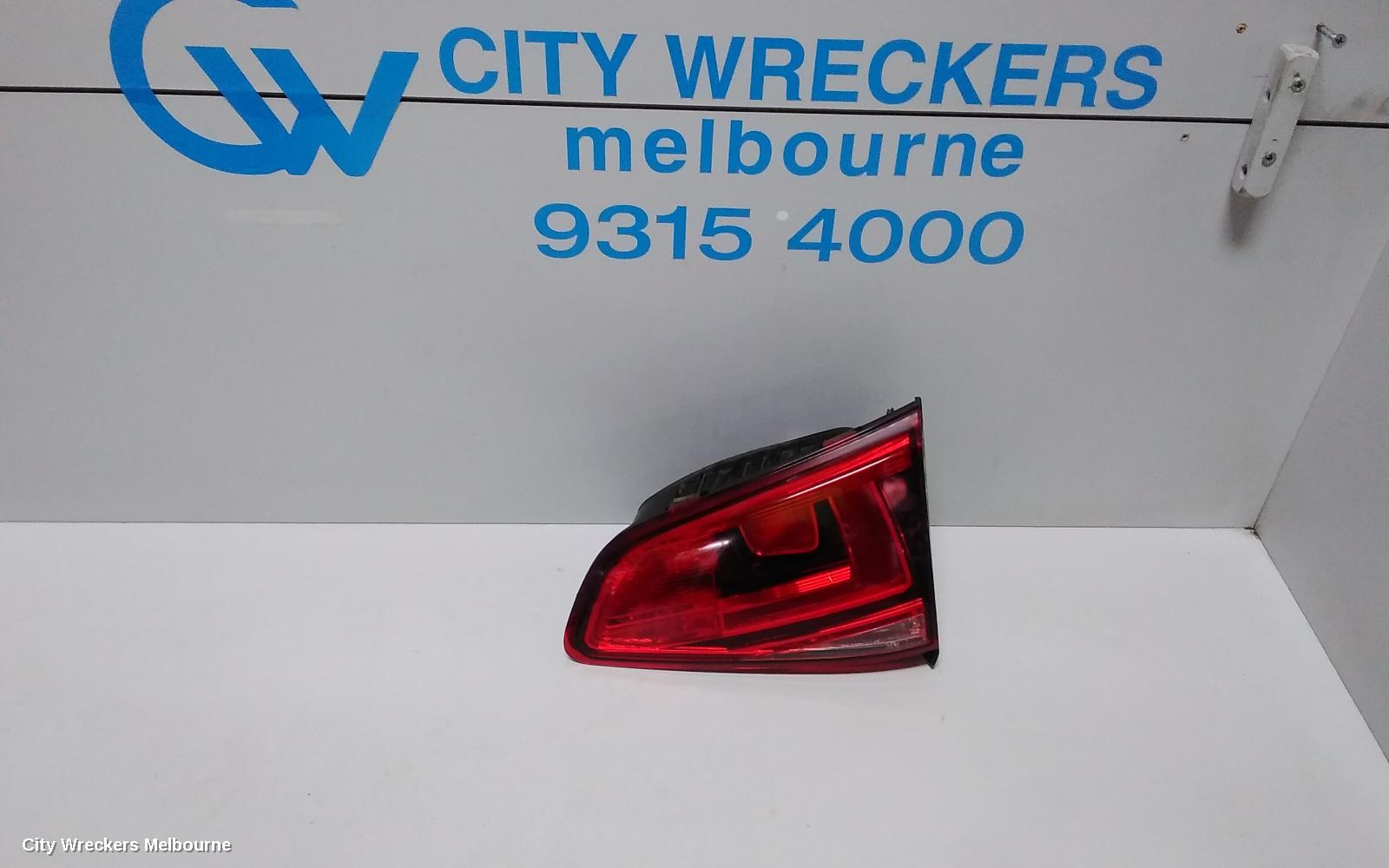 VOLKSWAGEN GOLF REAR GARNISH, TAILGATE LAMP (RH SIDE), GEN 7, HATCH, 04/2013 - 03/2017