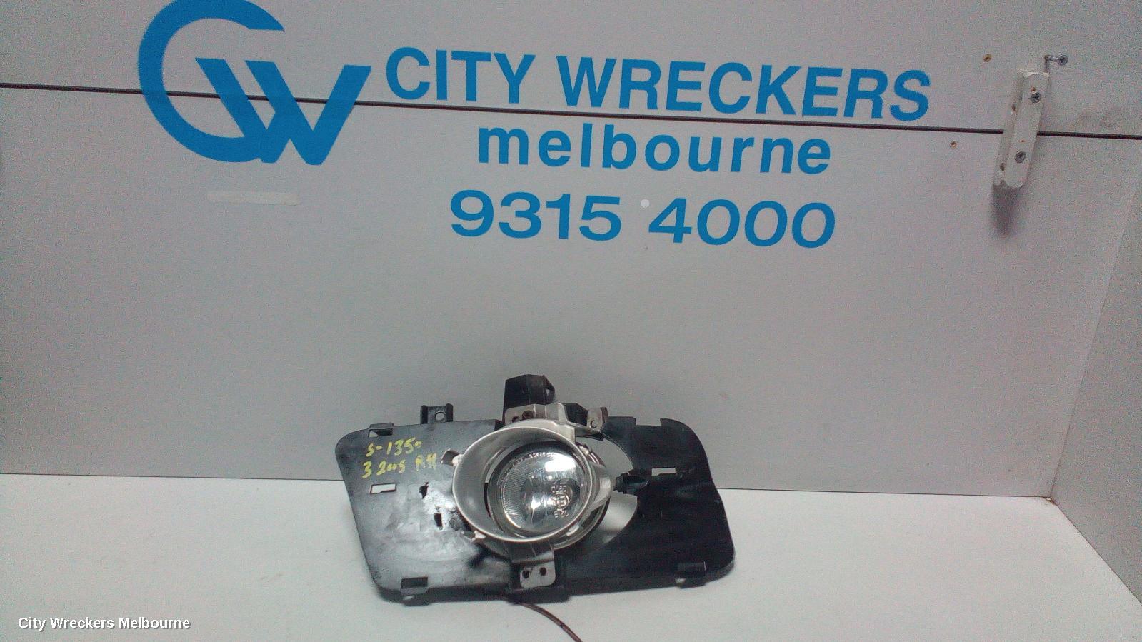 MAZDA 3 LEFT INDICATOR/FOG/SIDE, BUMPER FOGLAMP, BK, ROUND TYPE, LENS# 114-61009, 01/2004 - 04/2009