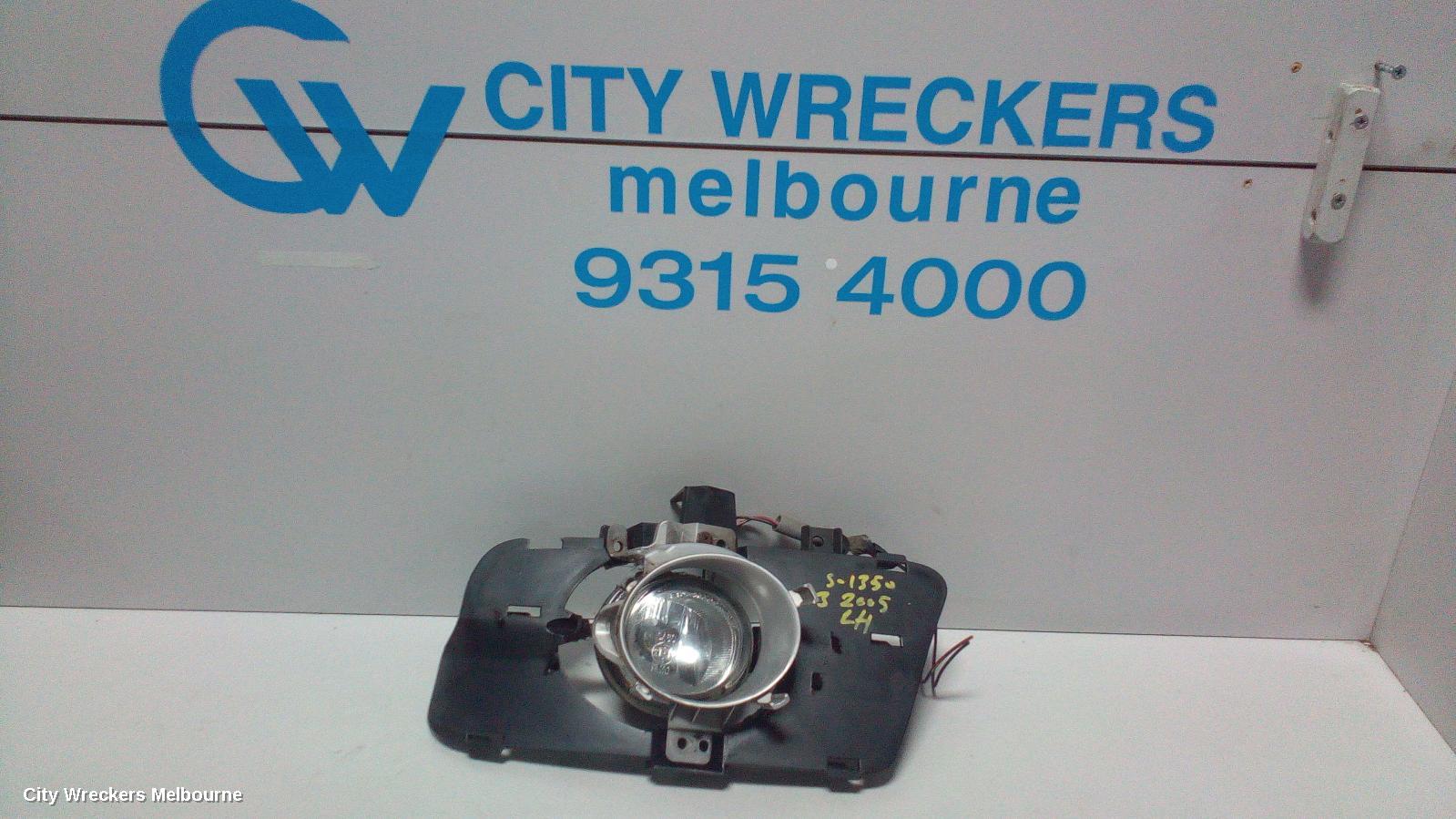 MAZDA 3 LEFT INDICATOR/FOG/SIDE, BUMPER FOGLAMP, BK, ROUND TYPE, LENS# 114-61009, 01/2004 - 04/2009
