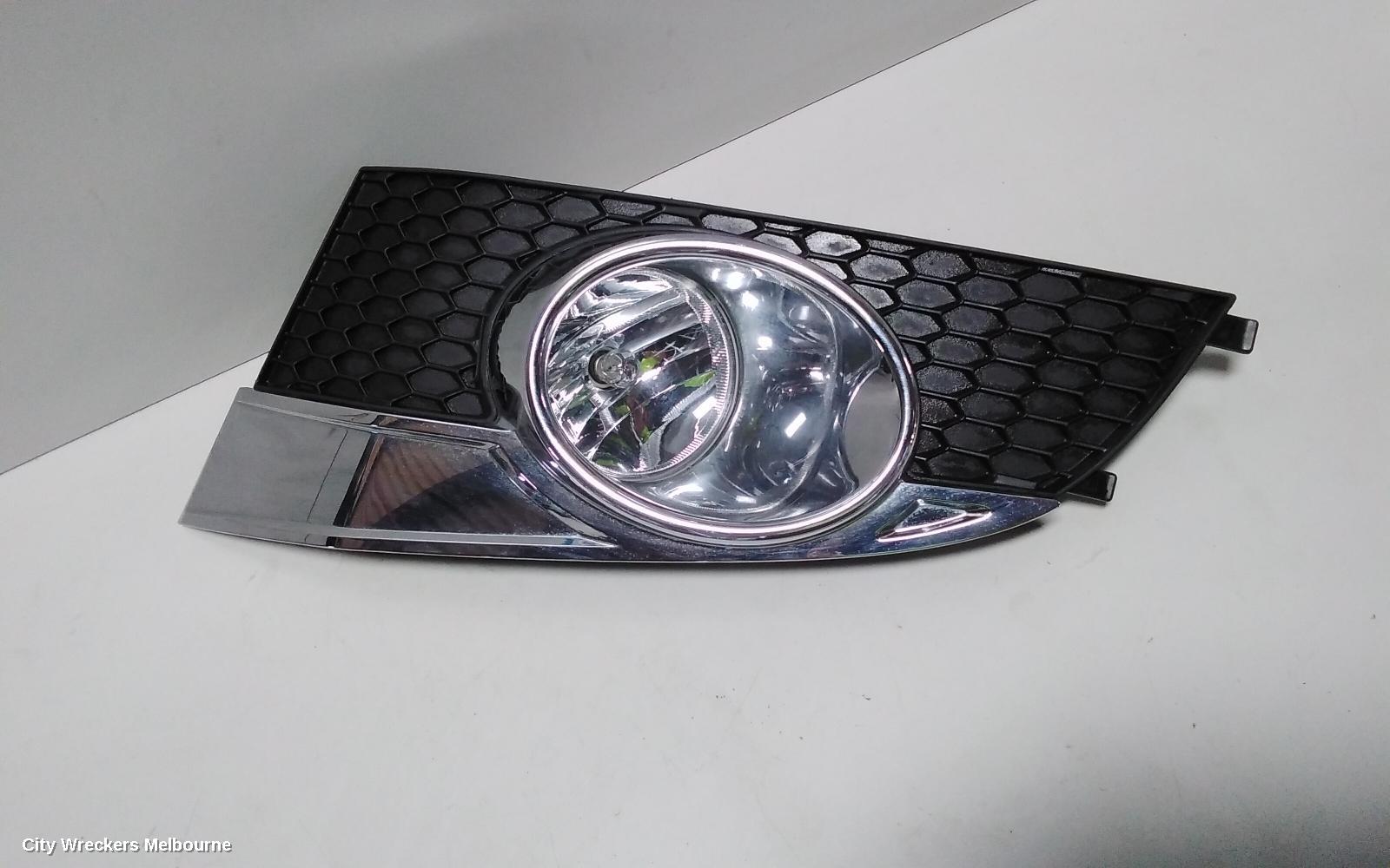 HOLDEN CAPTIVA LEFT INDICATOR/FOG/SIDE, BUMPER FOGLAMP SURROUND-CHROME, CG, 09/2006 - 09/2015
