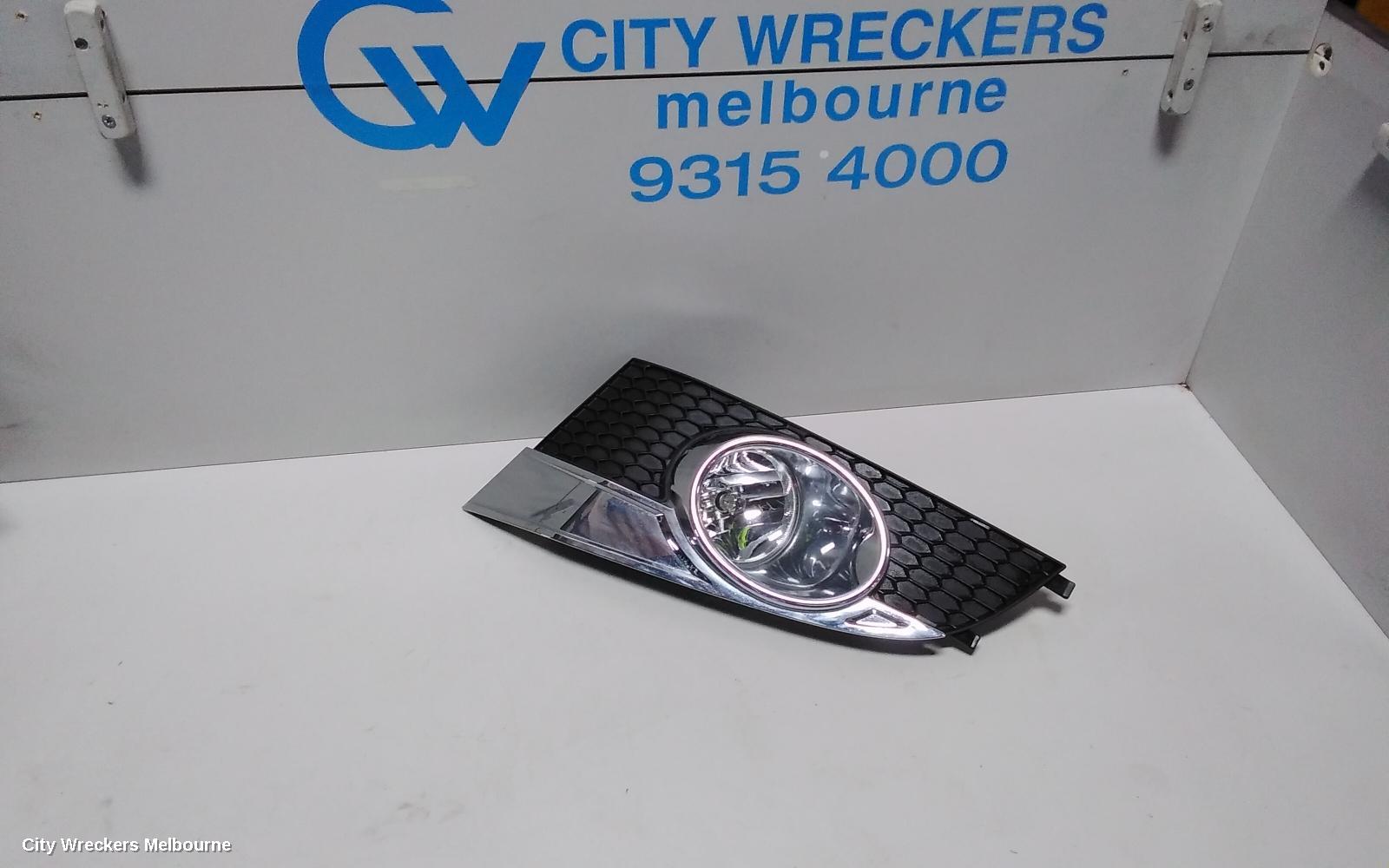HOLDEN CAPTIVA LEFT INDICATOR/FOG/SIDE, BUMPER FOGLAMP SURROUND-CHROME, CG, 09/2006 - 09/2015