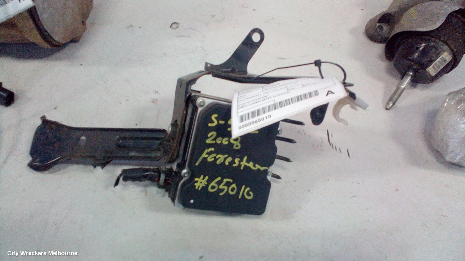 SUBARU FORESTER ABS PUMP/MODULATOR, P/N 27536SC001, VDC TYPE, 02/2008 - 12/2012
