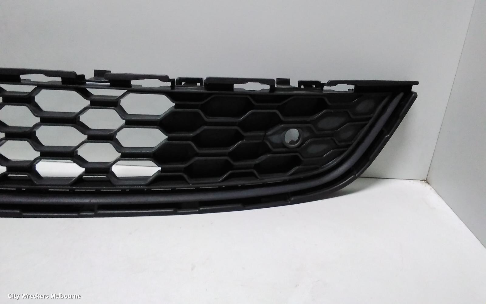 HOLDEN COMMODORE GRILLE, BUMPER GRILLE, VF, HONEYCOMB TYPE, EVOKE, 05/2013 - 12/2017
