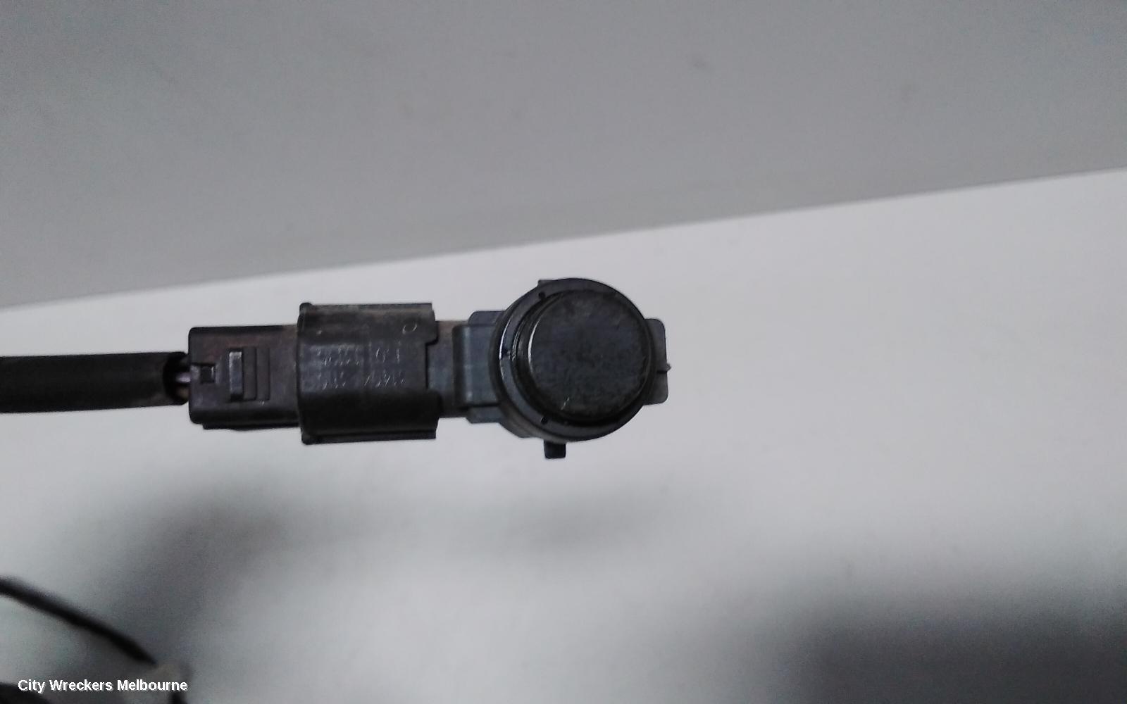 HOLDEN COMMODORE, VF, 05/2013 - 12/2017, CRUSH SENSOR FRONT 5 PICES: 65027