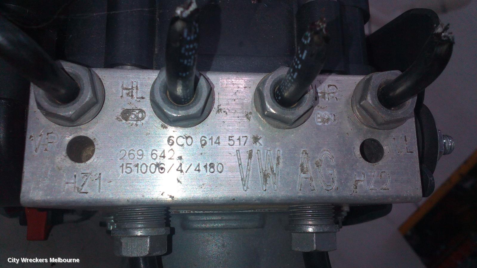 VOLKSWAGEN POLO ABS PUMP/MODULATOR, 6R, P/N 6C0614517K, 05/2014 - 09/2017