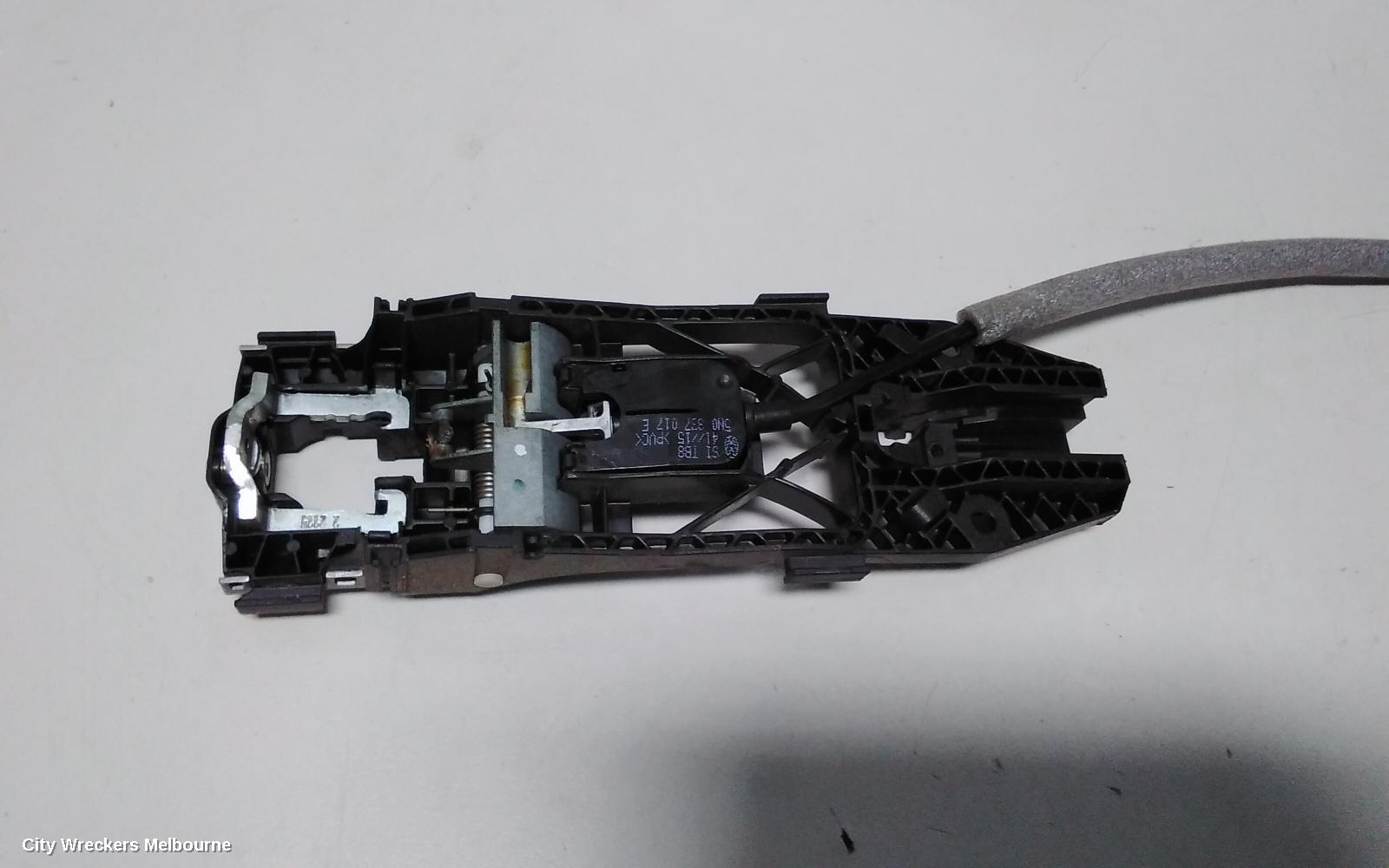 VOLKSWAGEN POLO DOOR/BOOT/GATE LOCK, RIGHT FRONT DOOR LOCK, 6R, P/N 5K2837016E, 05/2010 - 09/2017