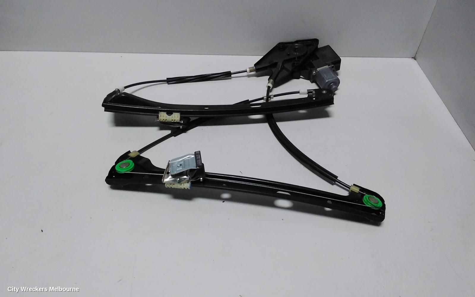 VOLKSWAGEN POLO LEFT FRONT WINDOW REG/MOTOR, 6R, POWER, 5DR HATCH, 05/2014 - 09/2017