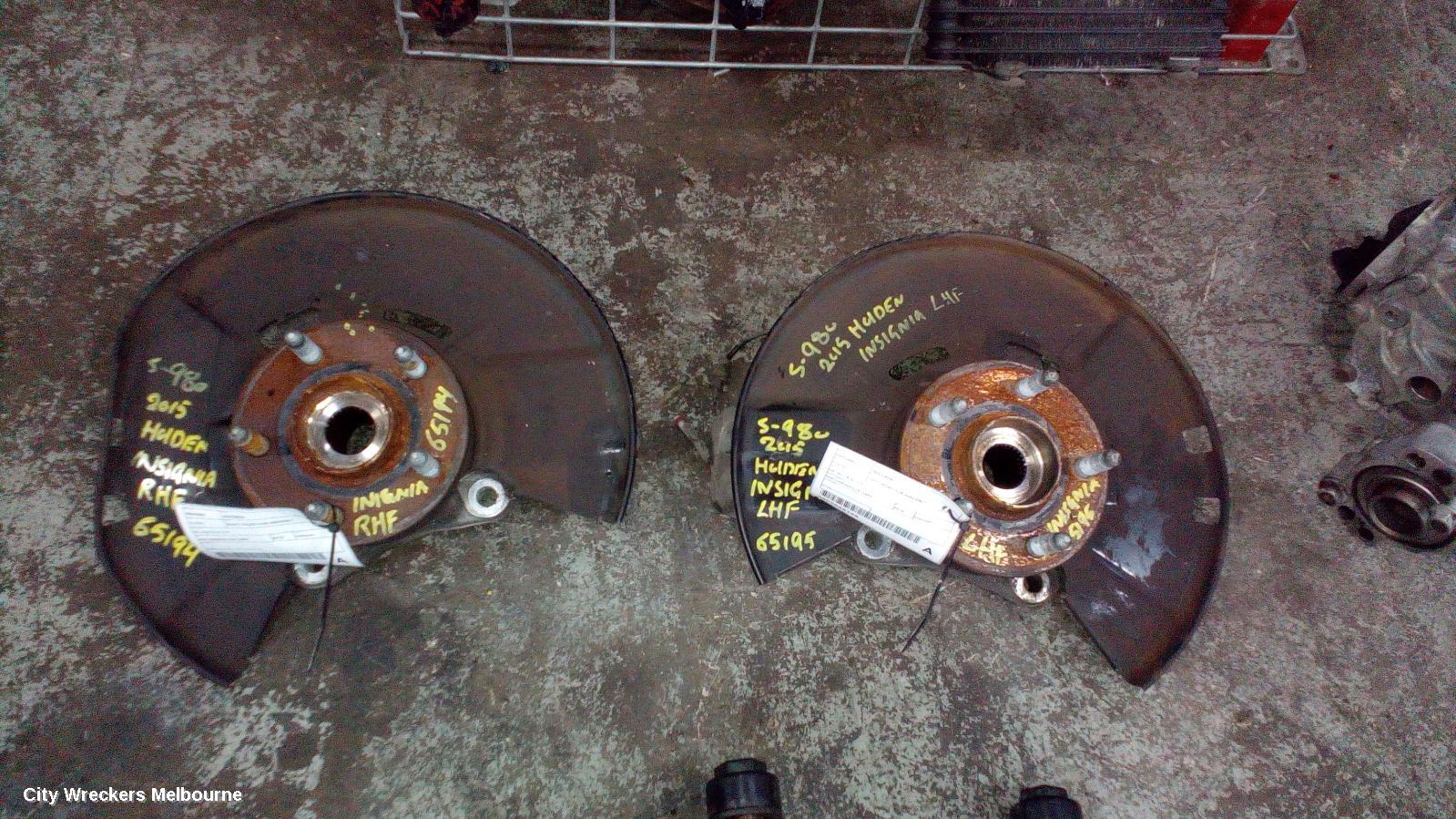 HOLDEN INSIGNIA RIGHT FRONT HUB ASSEMBLY, GA, 02/2015 - 01/2017