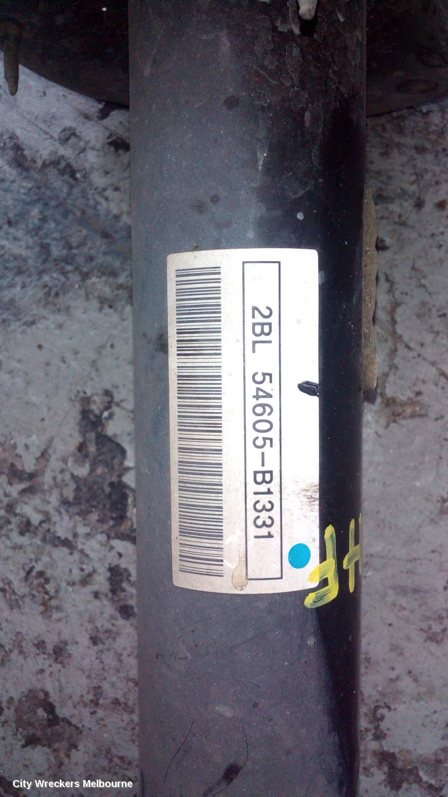 HYUNDAI GENESIS LEFT FRONT STRUT, DH, 11/2014 - 01/2018