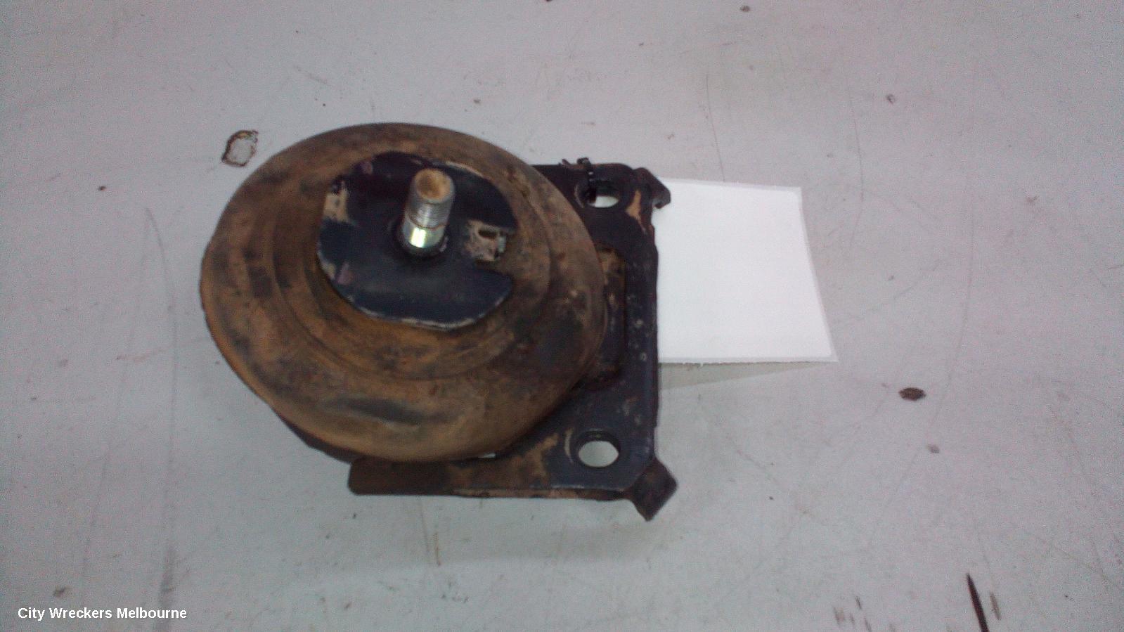 TOYOTA PRADO MOUNT, 120 SERIES 4WD 02/2003 - 10/2009