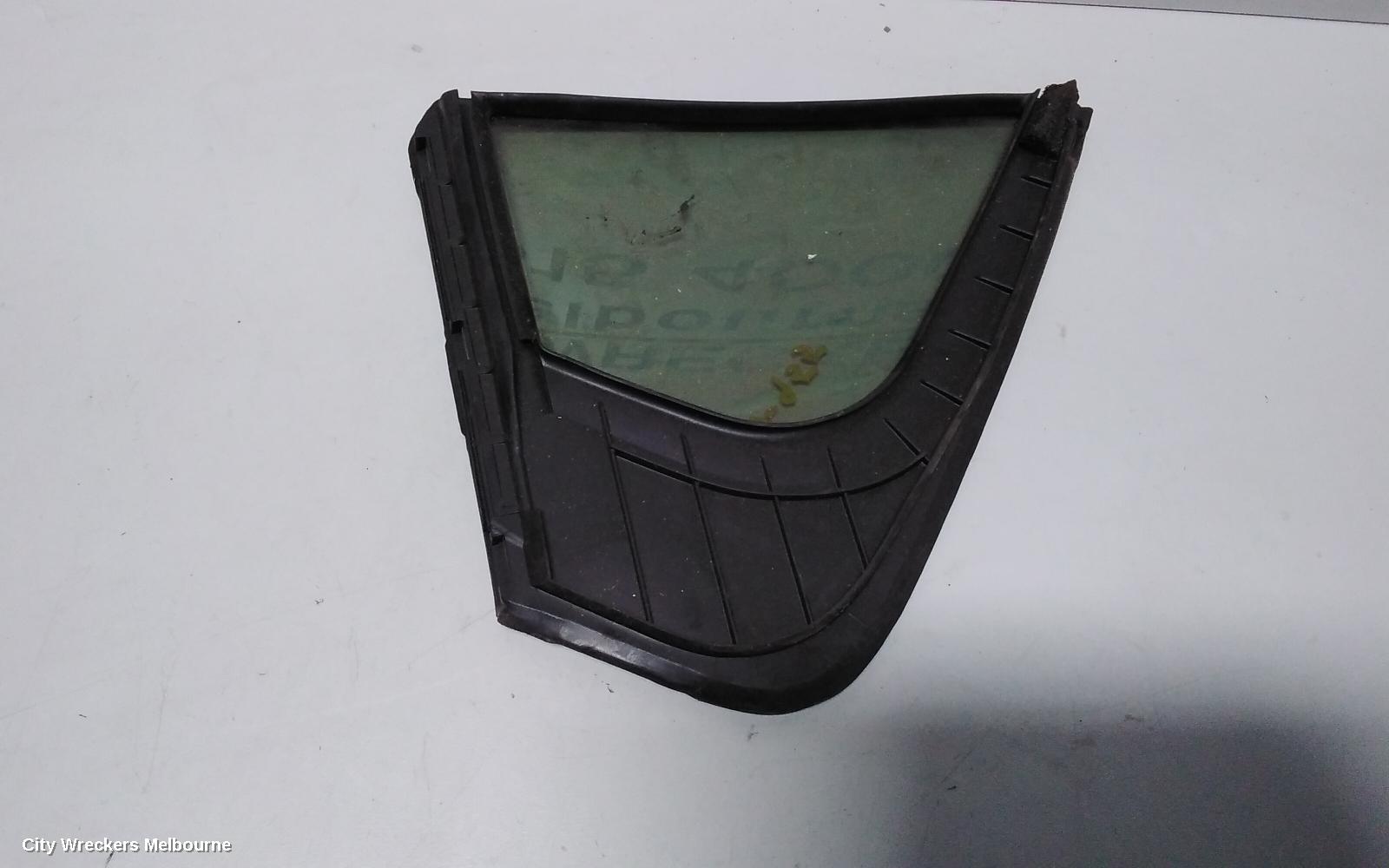 HONDA ACCORD RIGHT REAR 1/4 DOOR GLASS, 8TH GEN, EURO (VIN JHMCU), SEDAN, 07/2011 - 12/2015