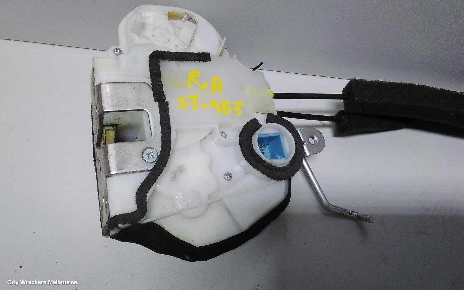 HONDA ACCORD DOOR/BOOT/GATE LOCK, RIGHT REAR DOOR LOCK, 8TH GEN, EURO (VIN JHMCU), 11/2010 - 12/2015