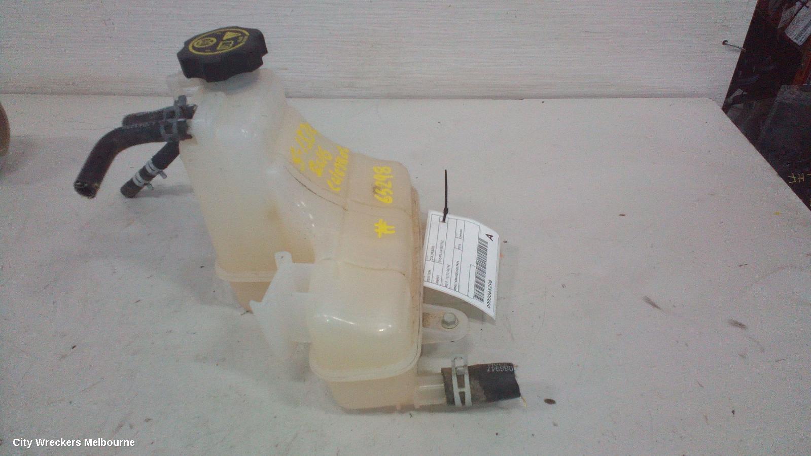 HOLDEN COLORADO OVERFLOW BOTTLE, RG 7, 12/2012 - 06/2016