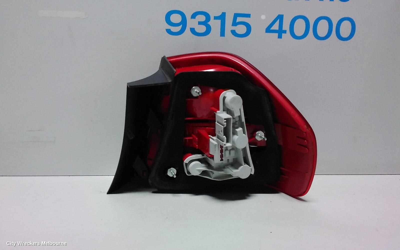 BMW 3 SERIES LEFT TAILLIGHT, E90, SEDAN, NON LED TYPE, 03/2005 - 10/2008