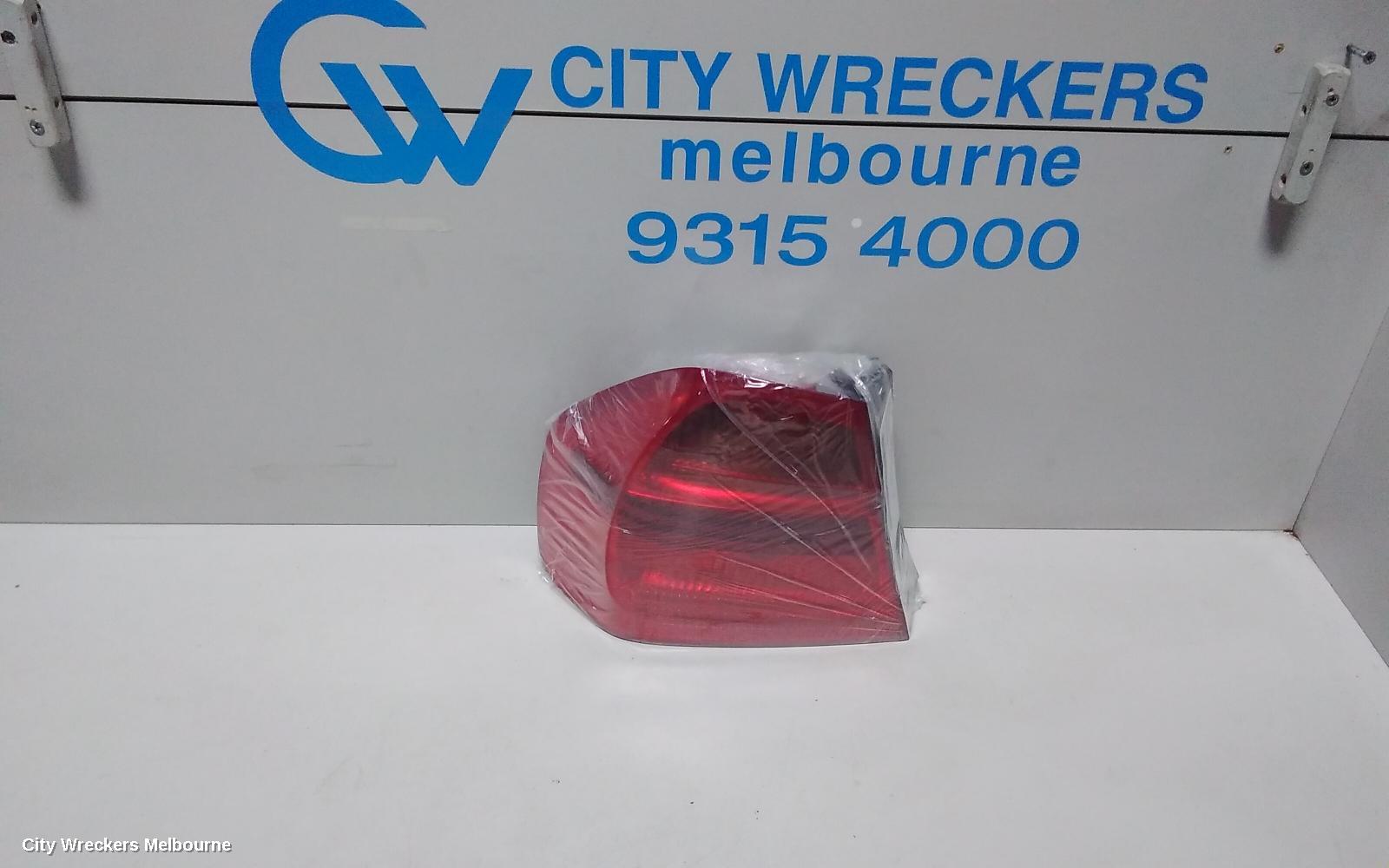 BMW 3 SERIES LEFT TAILLIGHT, E90, SEDAN, NON LED TYPE, 03/2005 - 10/2008